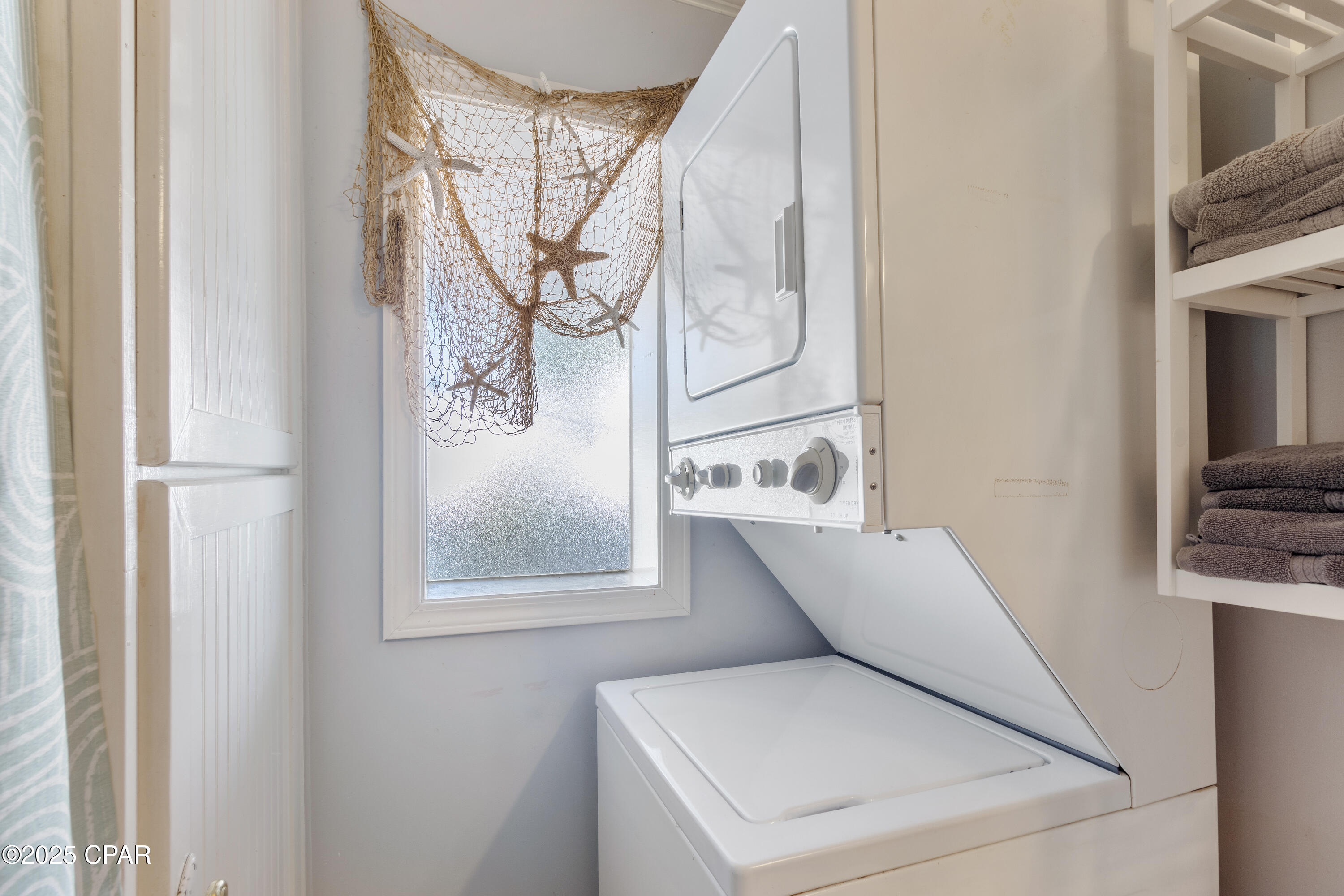 Image 25 For 216 Carol Place Place