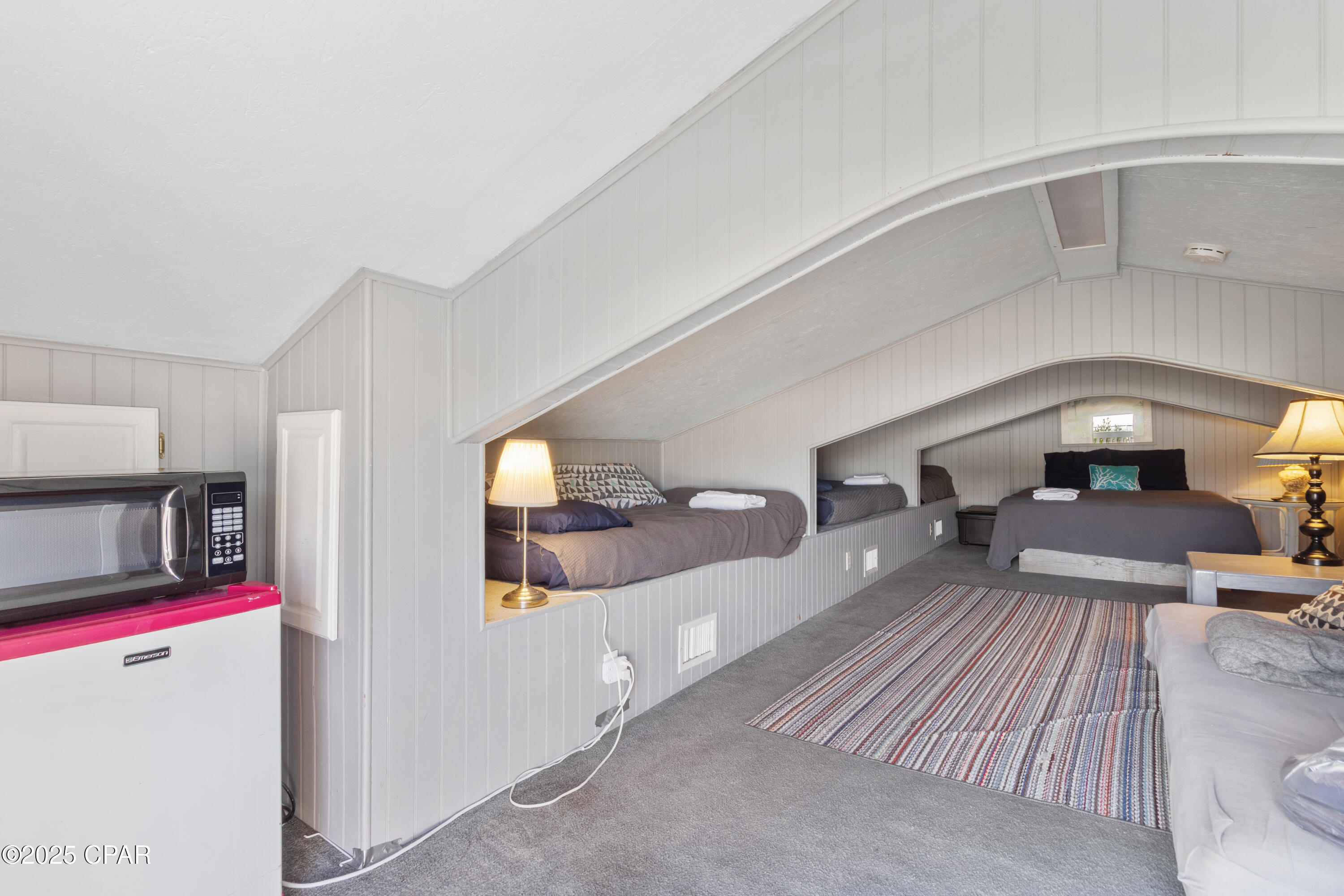 Image 28 For 216 Carol Place Place