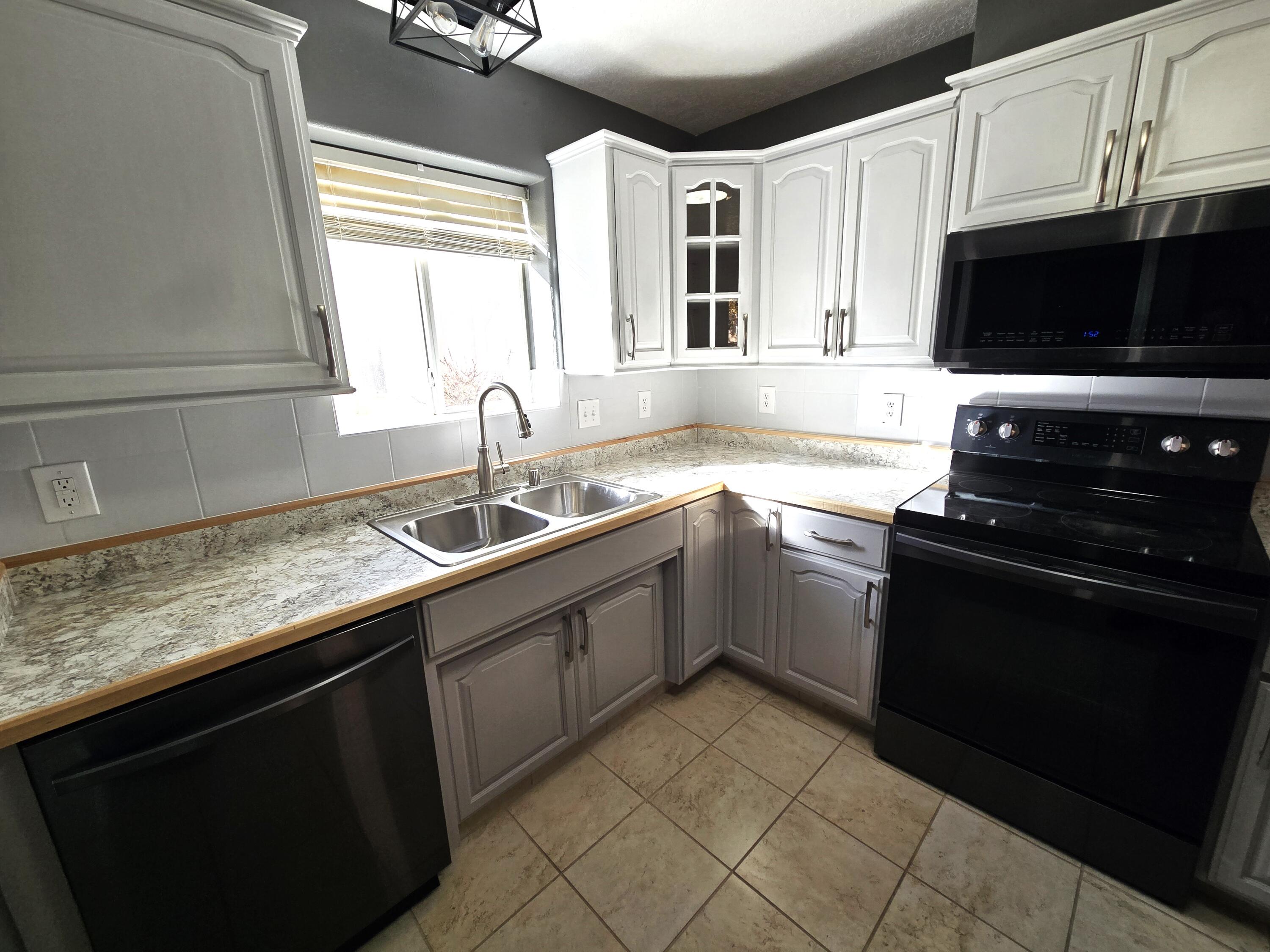 827 CALLE CORONADO SE, ALBUQUERQUE, NM 87123  Photo 12