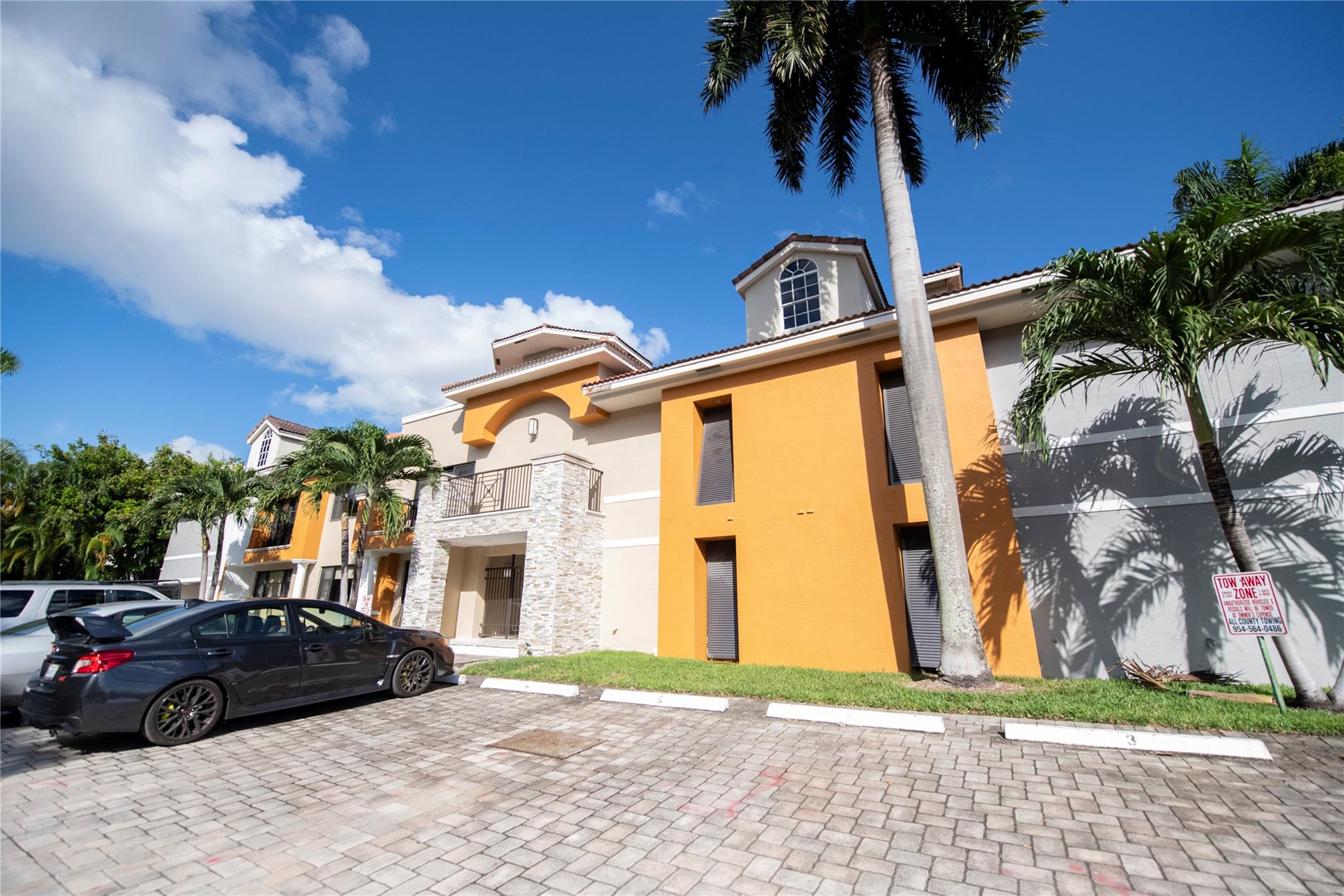 Isle Of Venice Drive