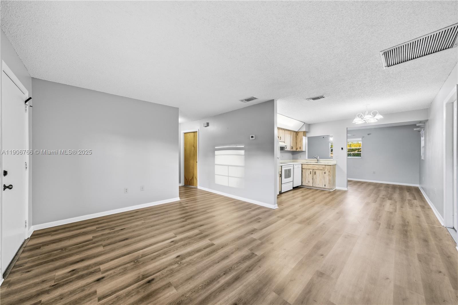 Homes for sale in Lake Placid, FL | 55 Jasmine, Lake Placid, FL 33852 | MLS# A11906766