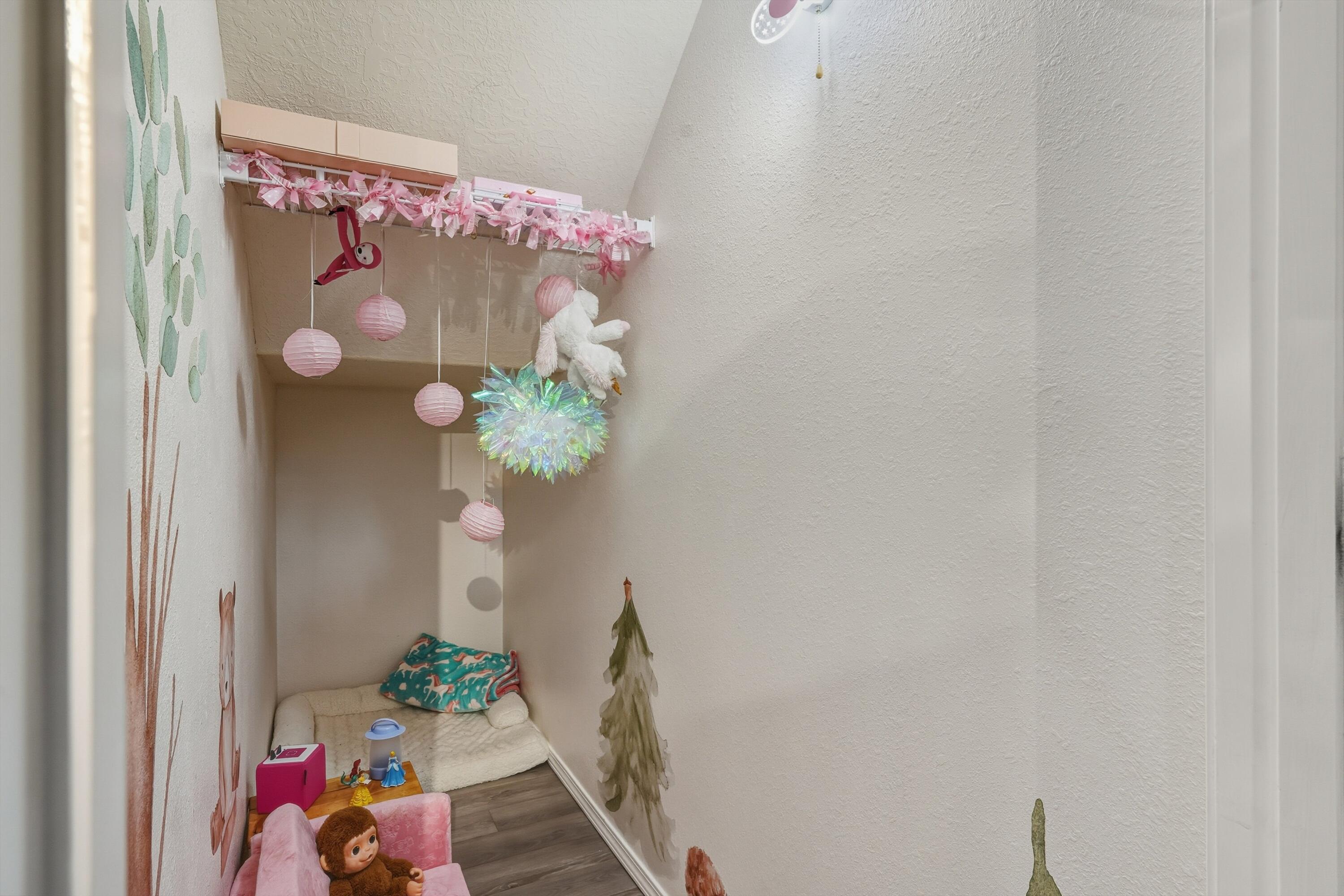 3034 Morrissey Street SW Bedroom