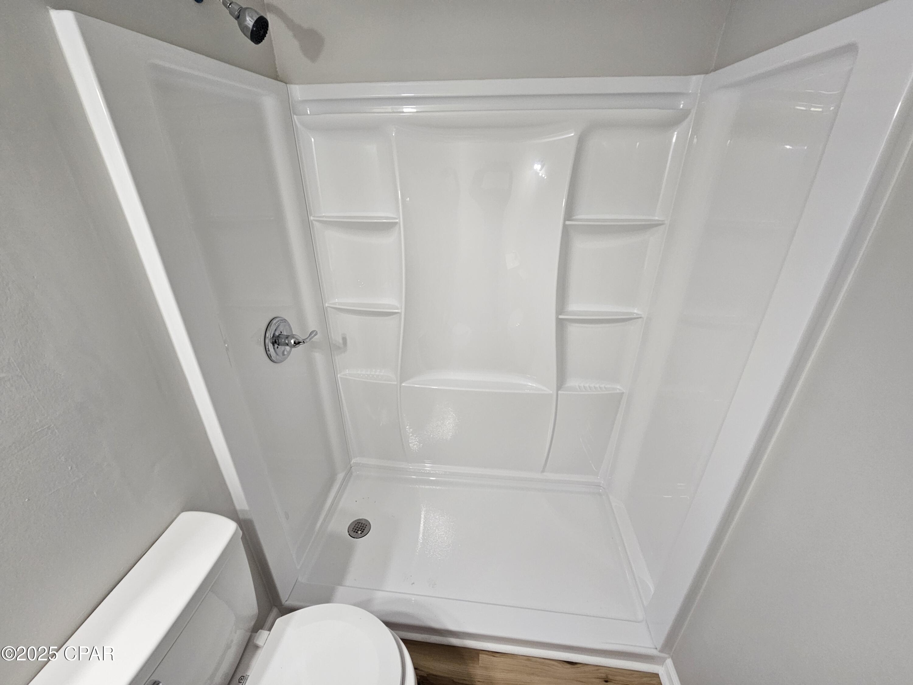 Image 19 For 6325 Chipewa Street