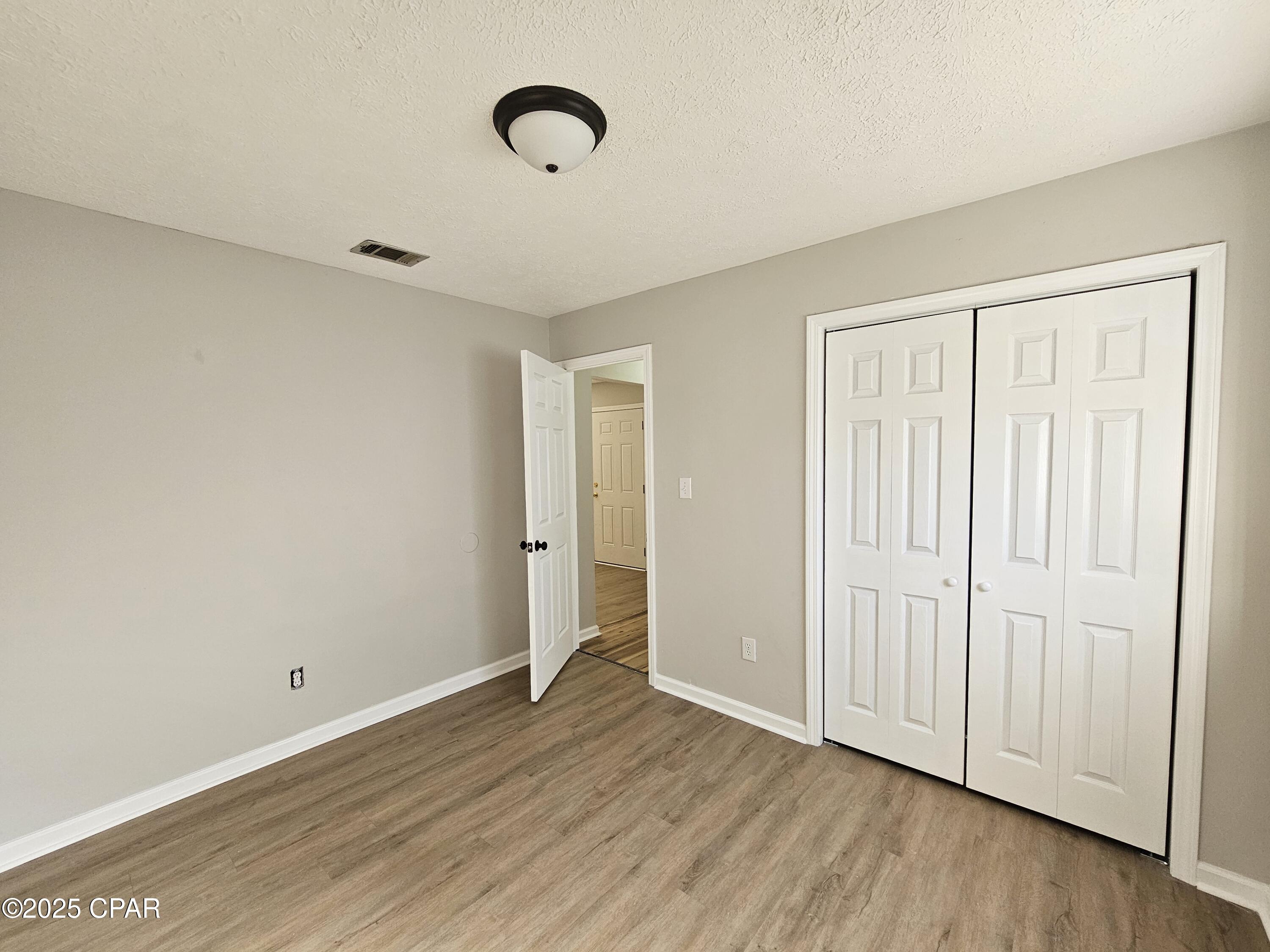 Image 23 For 6325 Chipewa Street