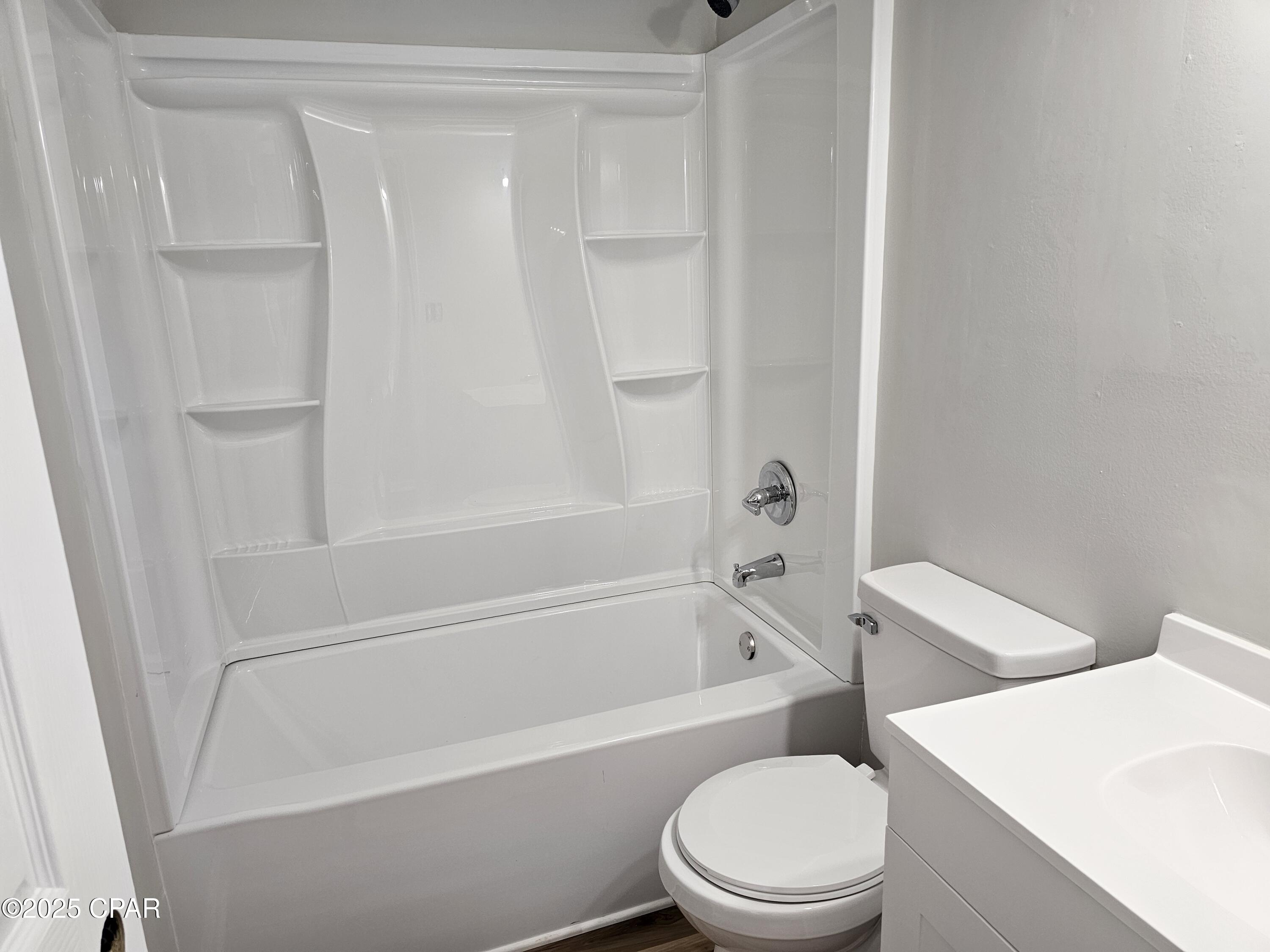 Image 8 For 6325 Chipewa Street