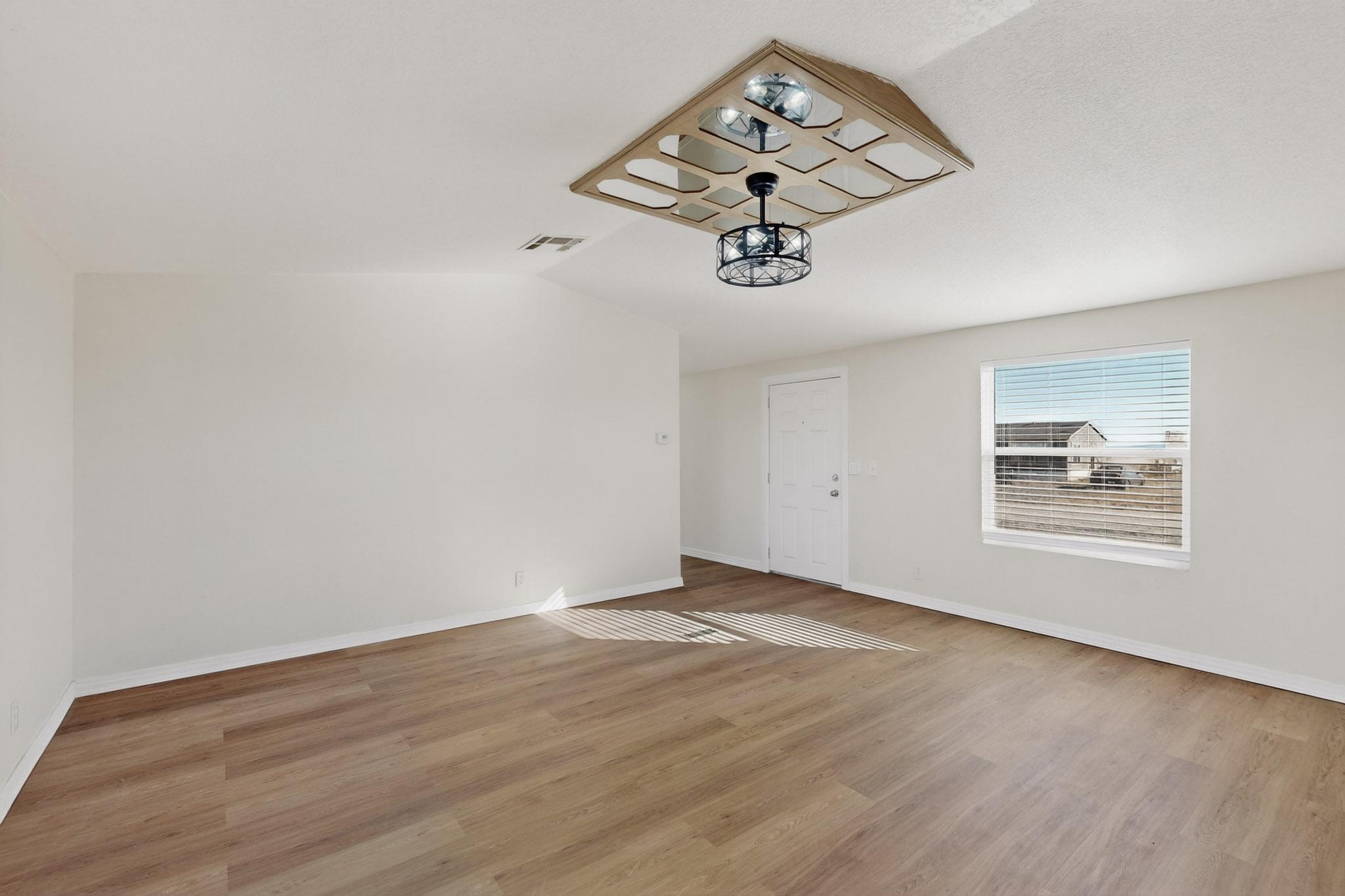 Homes for sale in Estancia, NM | 16 Karah Ave, Estancia, NM 87016 | MLS# 1093905