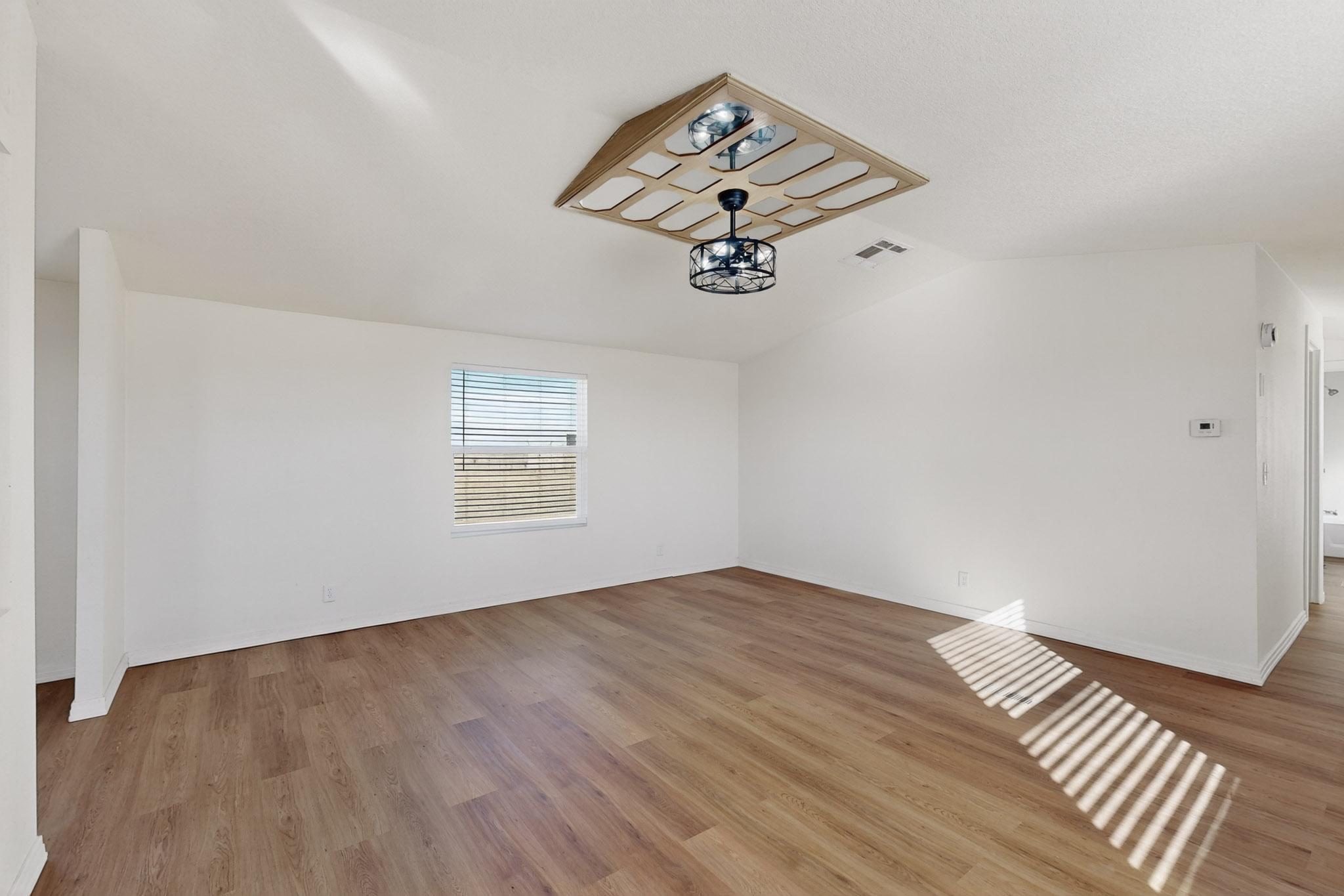 Homes for sale in Estancia, NM | 16 Karah Ave, Estancia, NM 87016 | MLS# 1093905