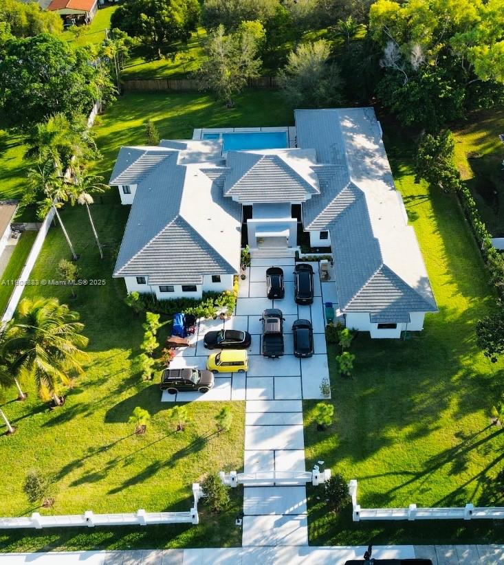 Suniland Estates 1St Addn