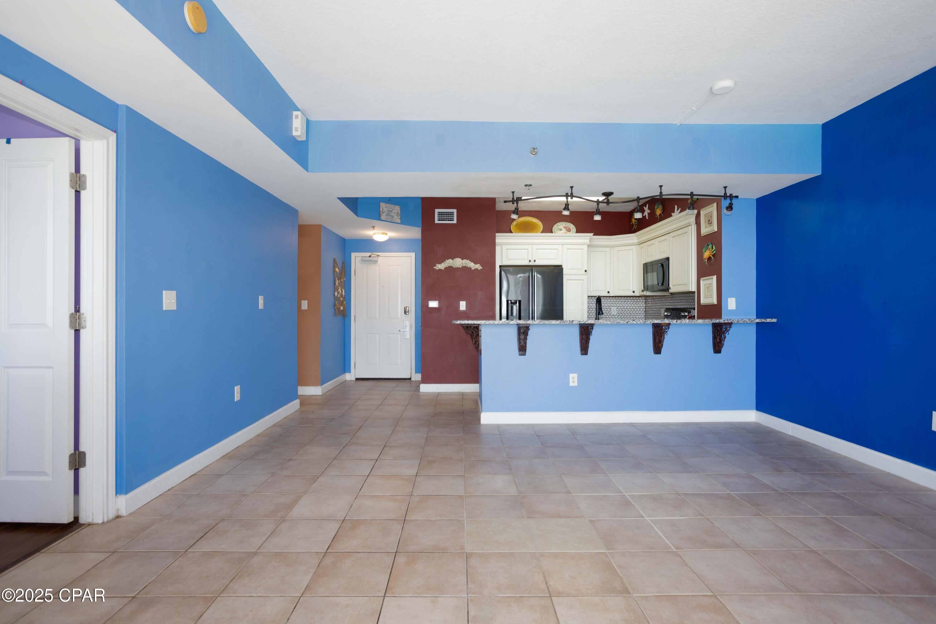 Image 2 For 9900 Thomas Drive 2114