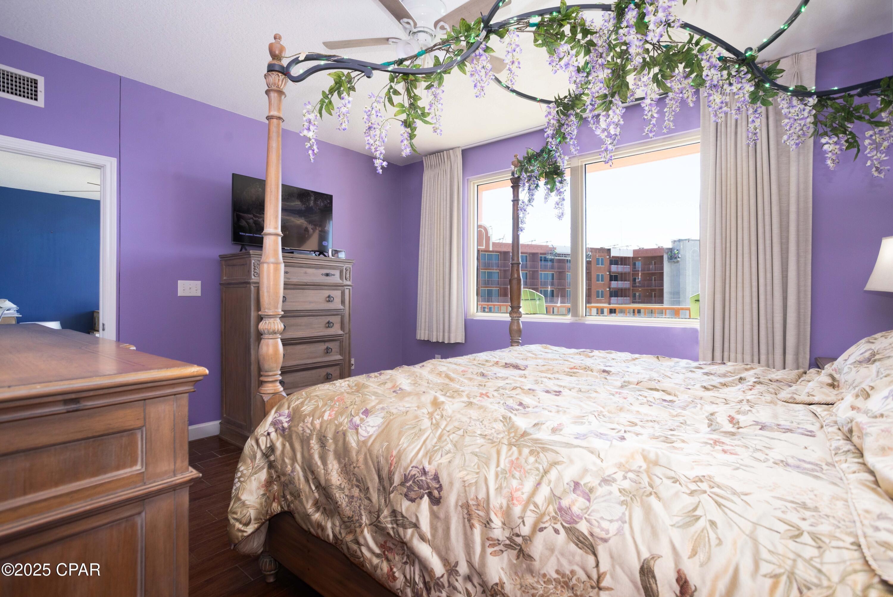 Image 7 For 9900 Thomas Drive 2114