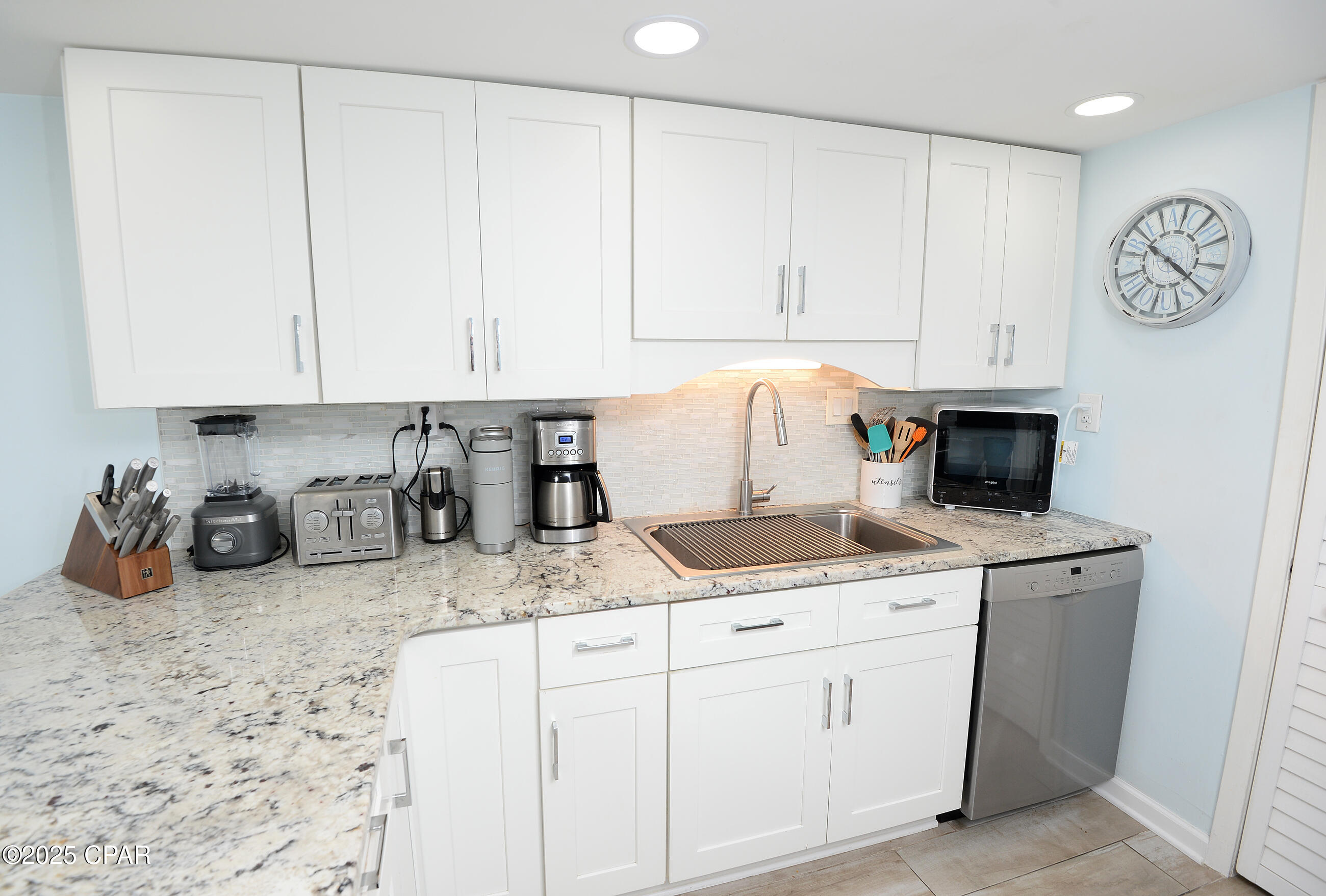 Image 12 For 23223 Front Beach Road B2-105