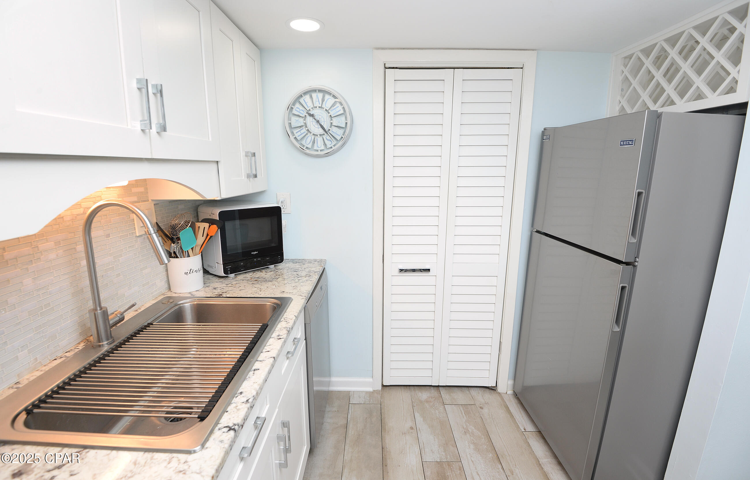 Image 13 For 23223 Front Beach Road B2-105