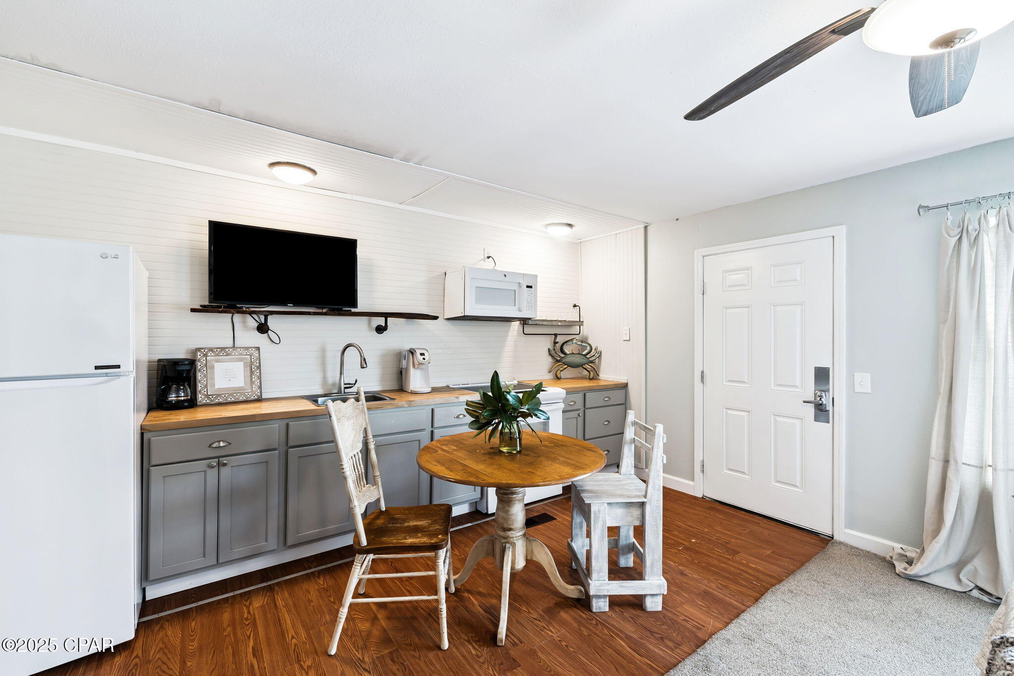 Image 40 For 109 Granger Lane