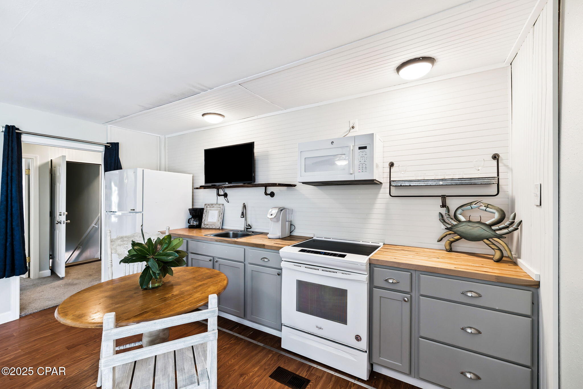 Image 43 For 109 Granger Lane