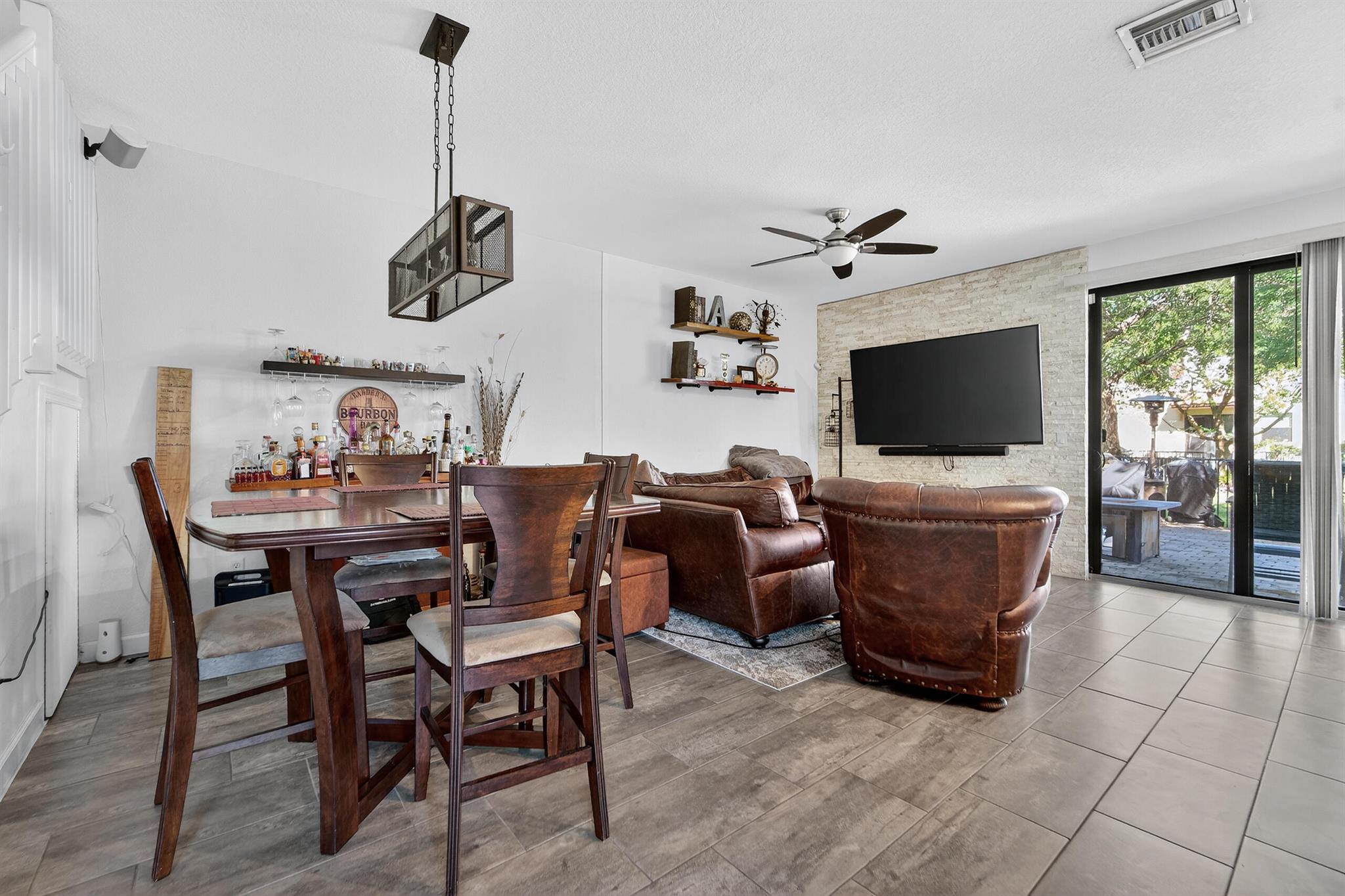 Flavor Pict Townhomes Pud