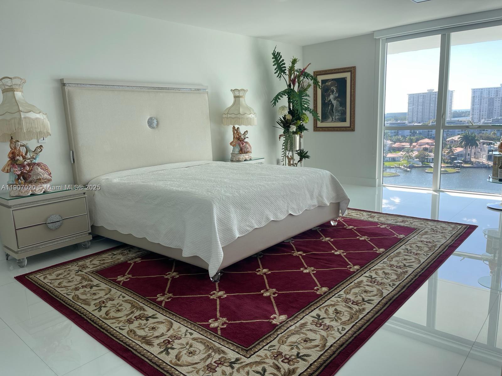 Condo for Sale in Sunny Isles Beach, FL