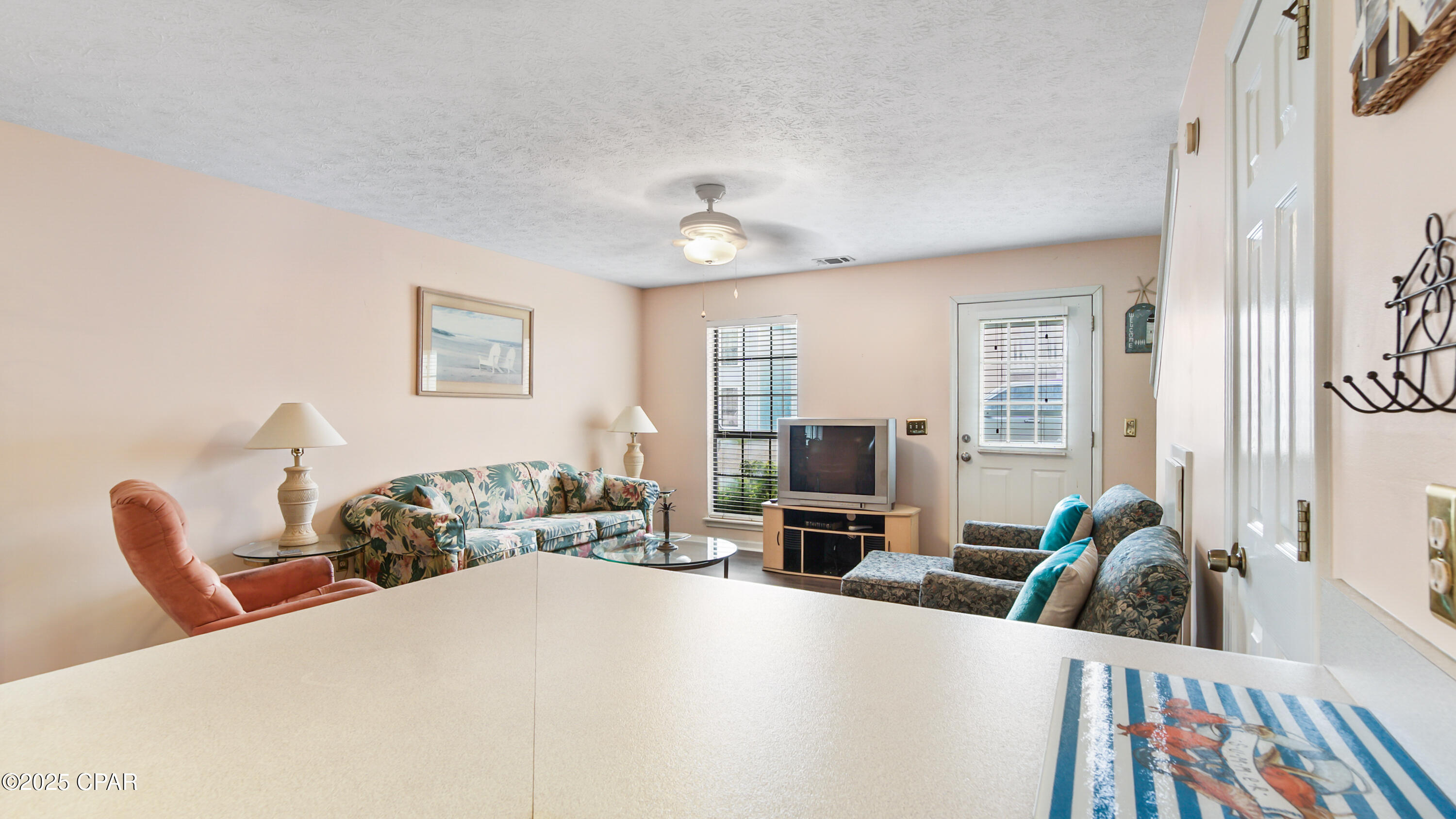 Image 11 For 17214 Front Beach Road 20