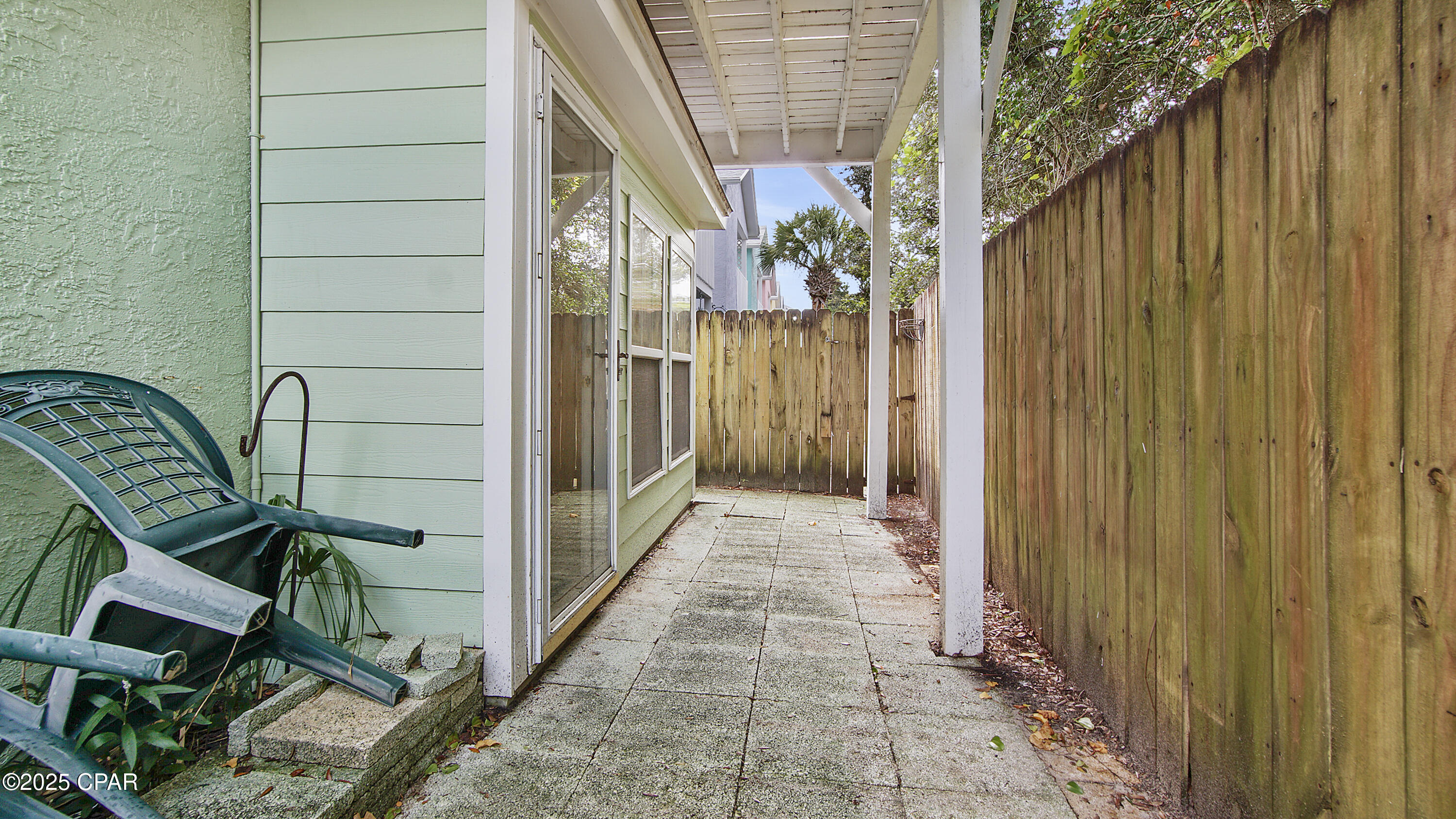 Image 20 For 17214 Front Beach Road 20