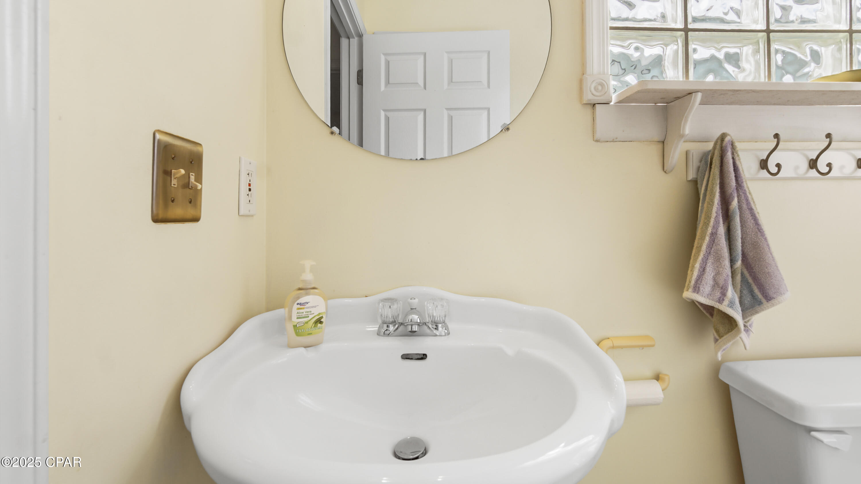 Image 23 For 17214 Front Beach Road 20