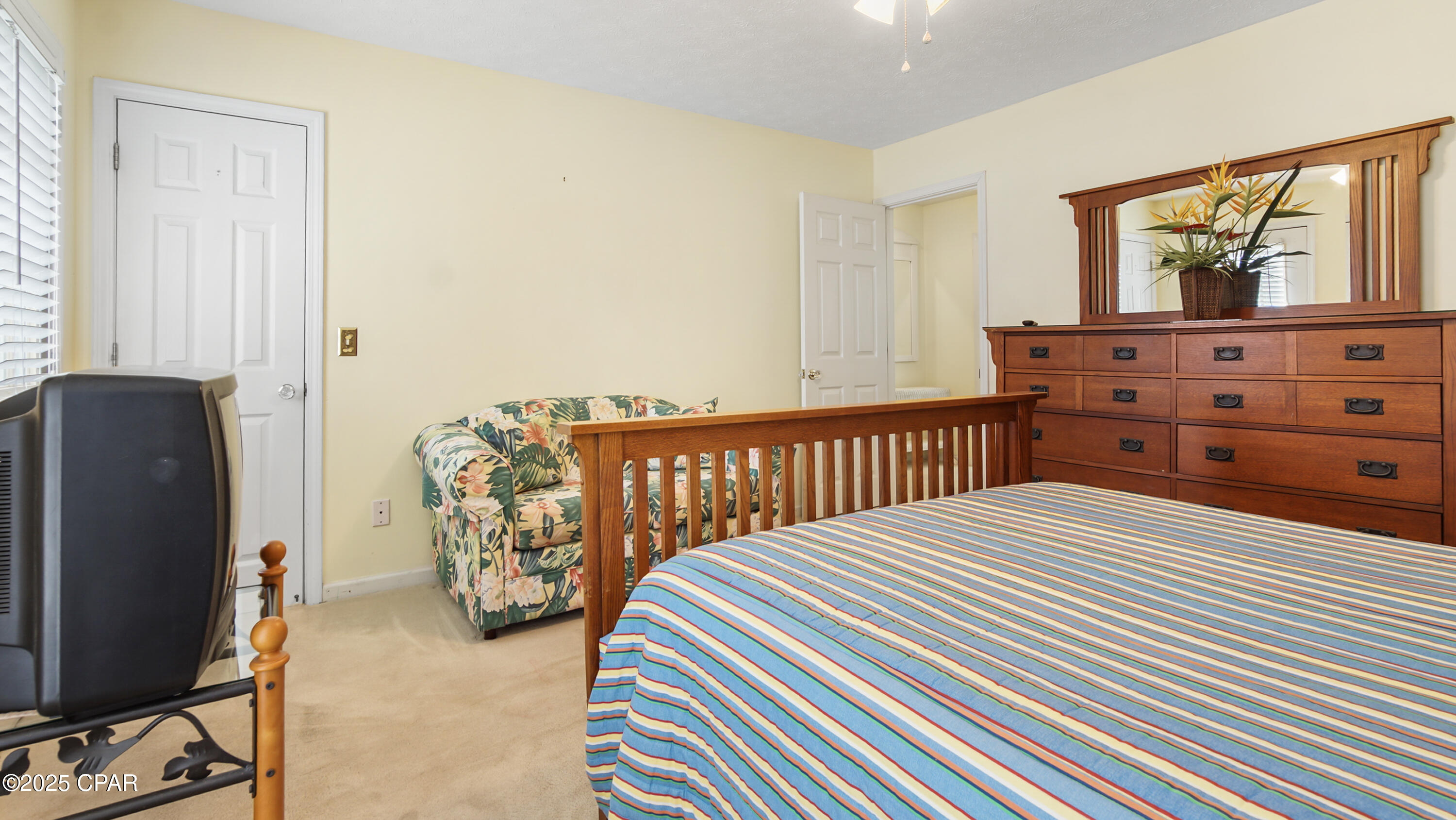 Image 27 For 17214 Front Beach Road 20