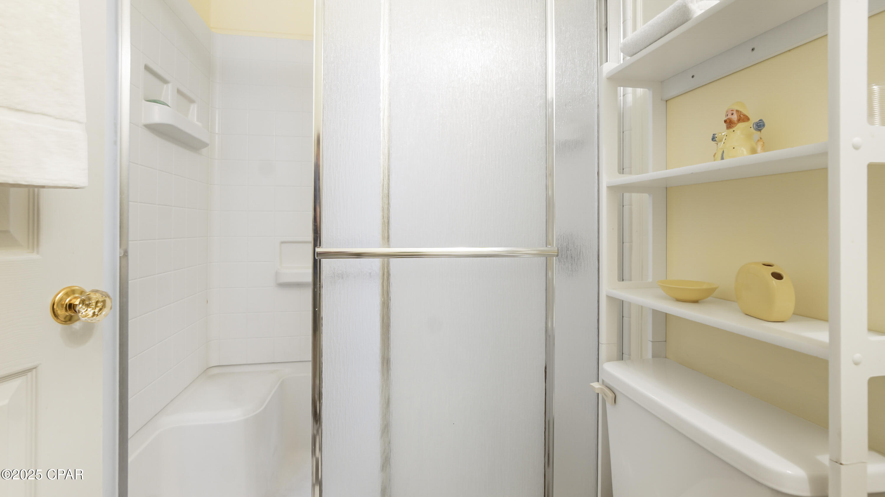 Image 31 For 17214 Front Beach Road 20