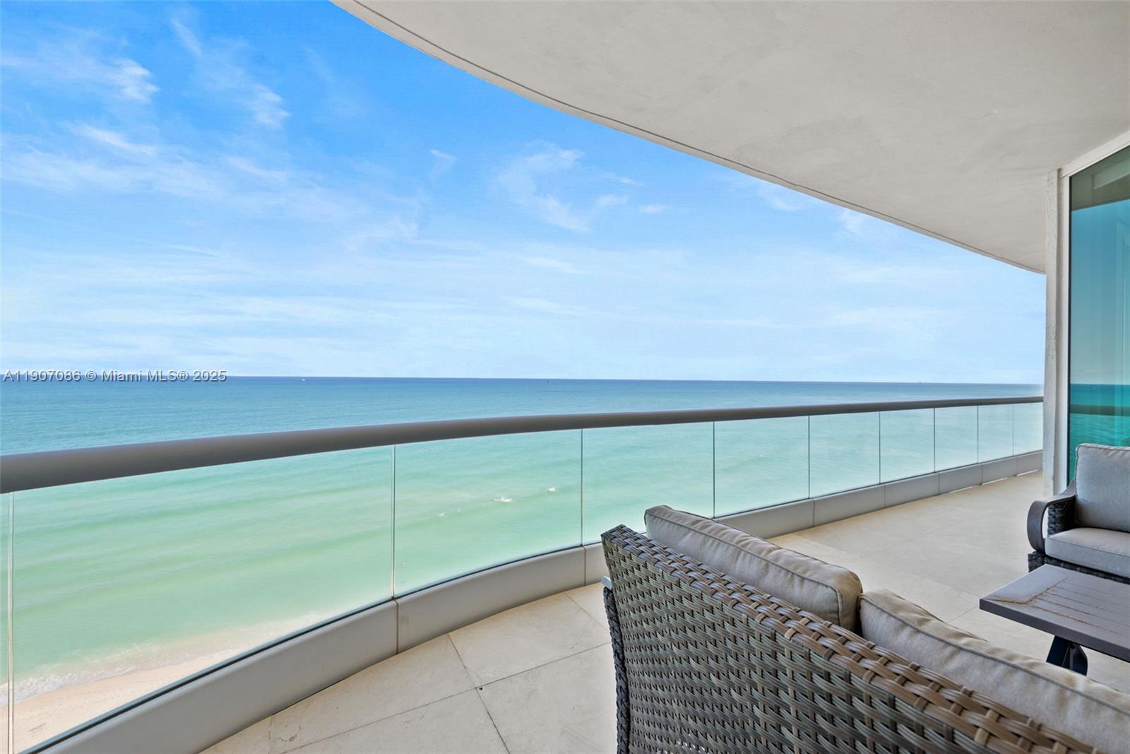 Apartamento en Venta en Sunny Isles Beach, FL