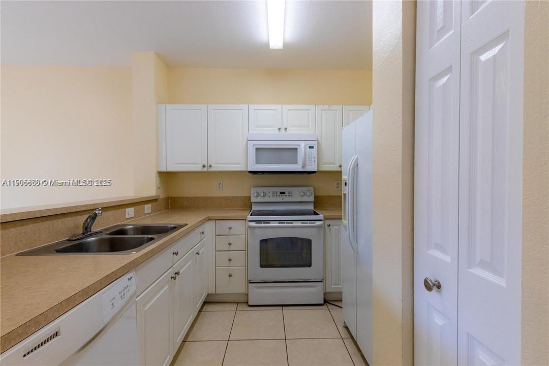 Homes for sale in Homestead, FL | 1490 Ne 33Rd Rd #101-18, Homestead, FL 33033 | MLS# A11905668