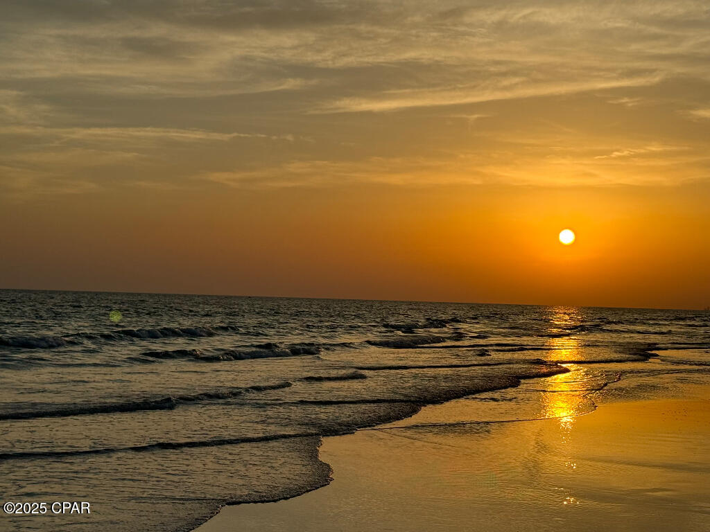 Image 23 For 17462 Front Beach Road 12c2