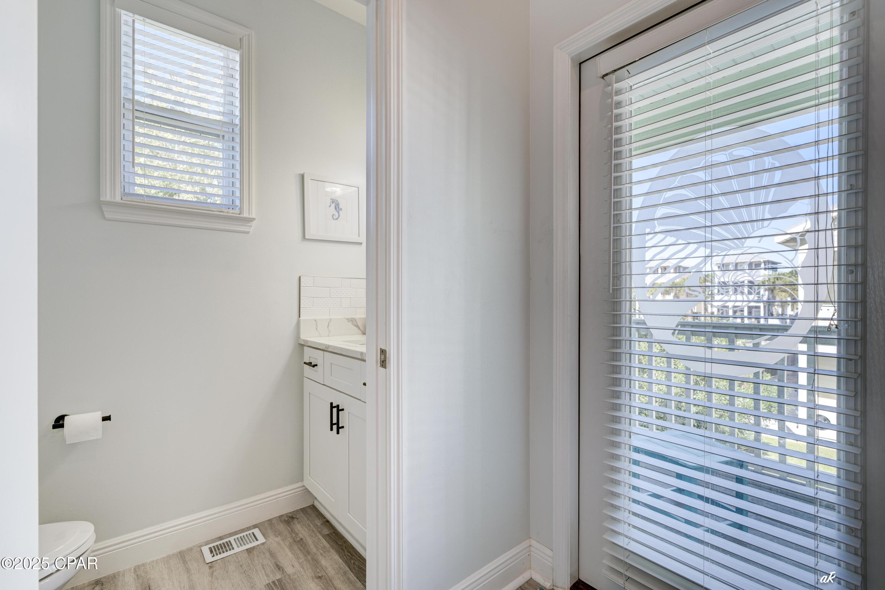 Image 30 For 6724 Thomas Drive