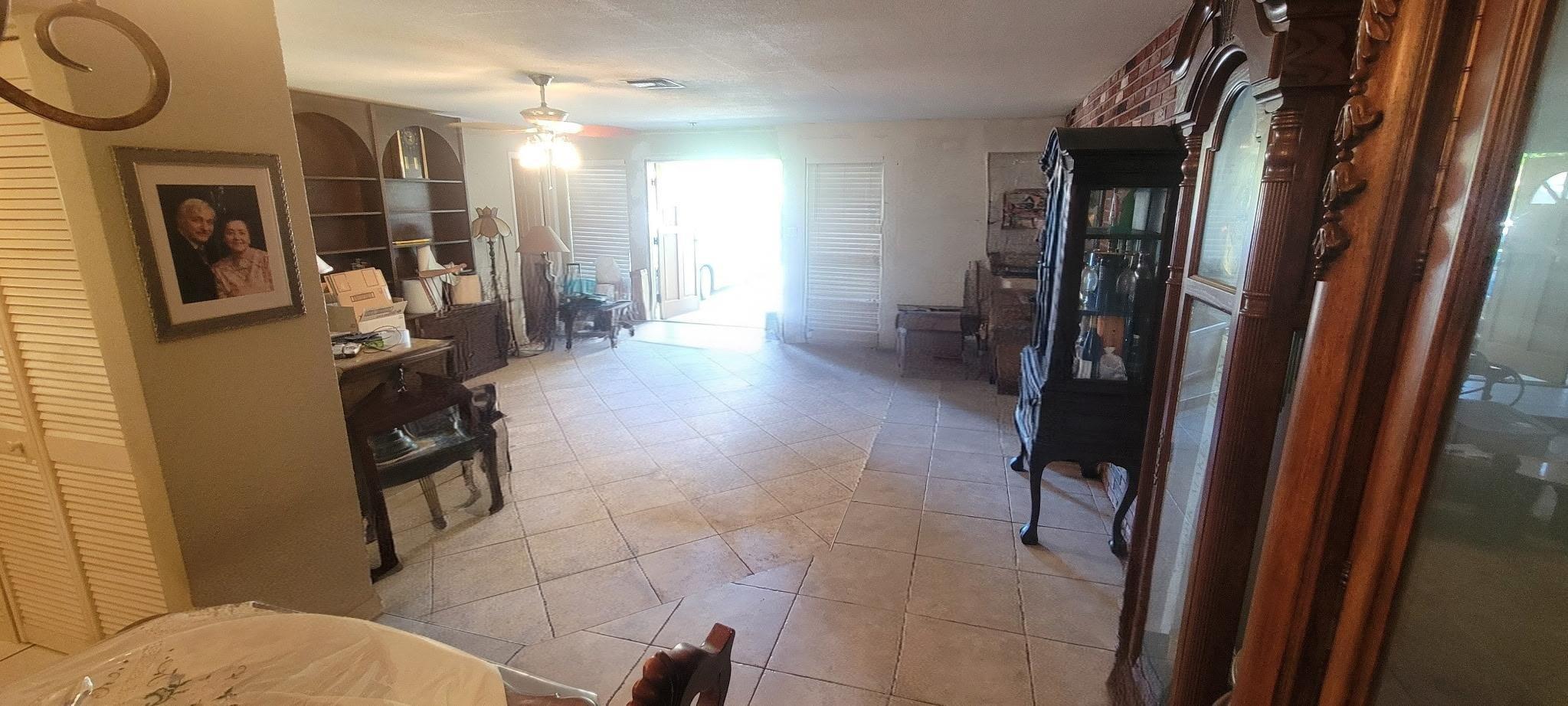 Homes for sale in Sunrise, FL | 2000 Nw75 Ave, Sunrise, FL 33313 | MLS# F10534862