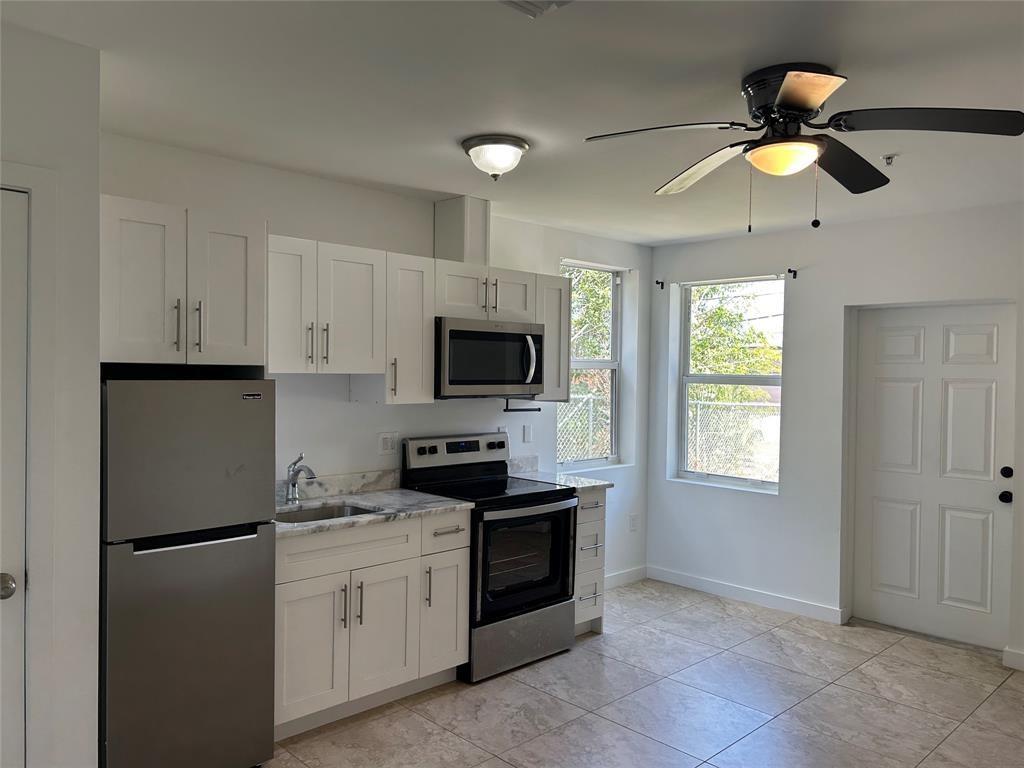 Homes for sale in Fort Lauderdale, FL | 661 Nw 21st Ter, Fort Lauderdale, FL 33311 | MLS# F10534867