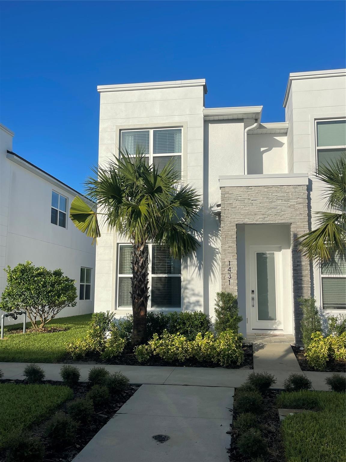 1431 NE Serendipity Ln 1431