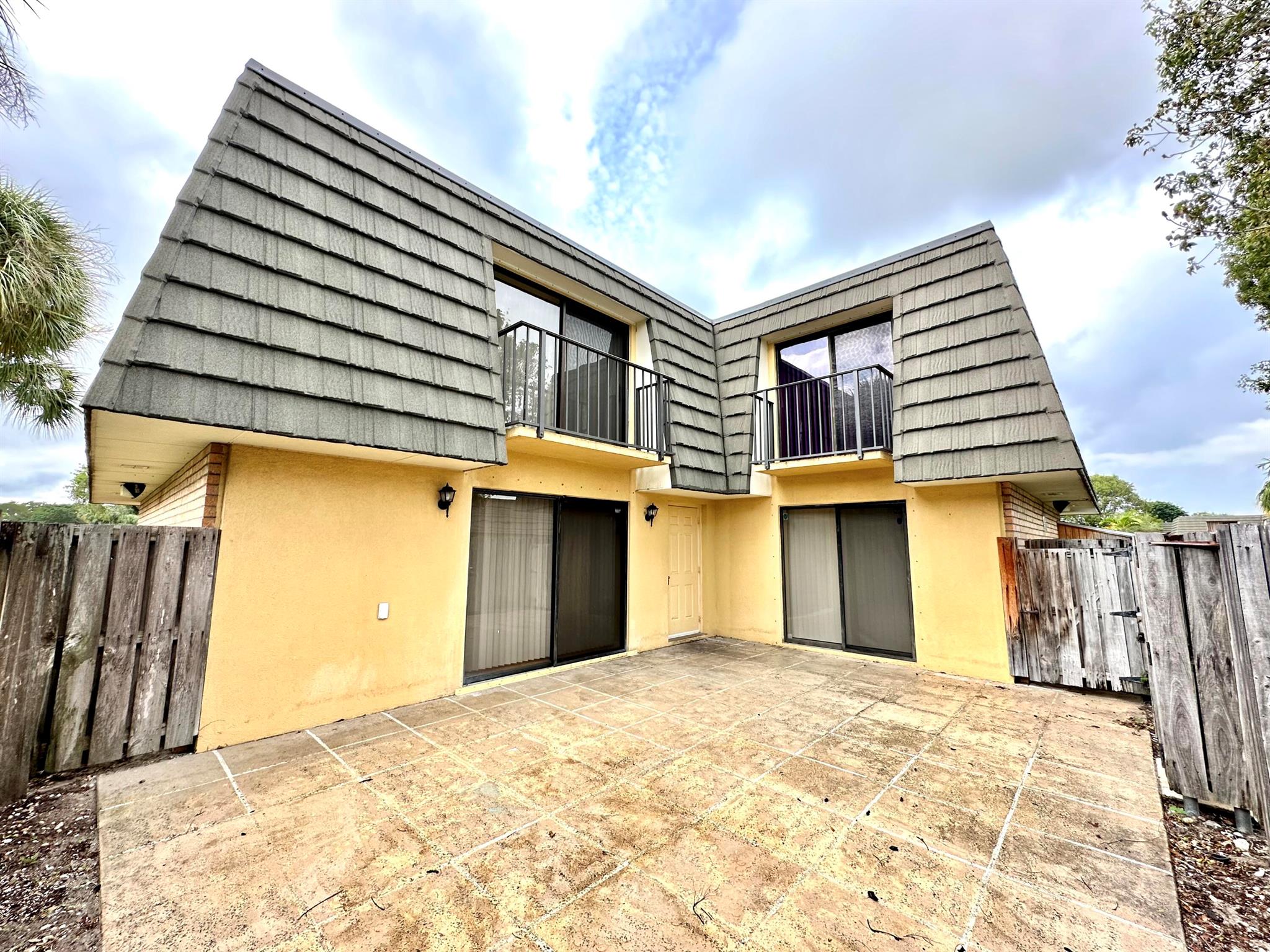 Village Of Sandalwood Lak