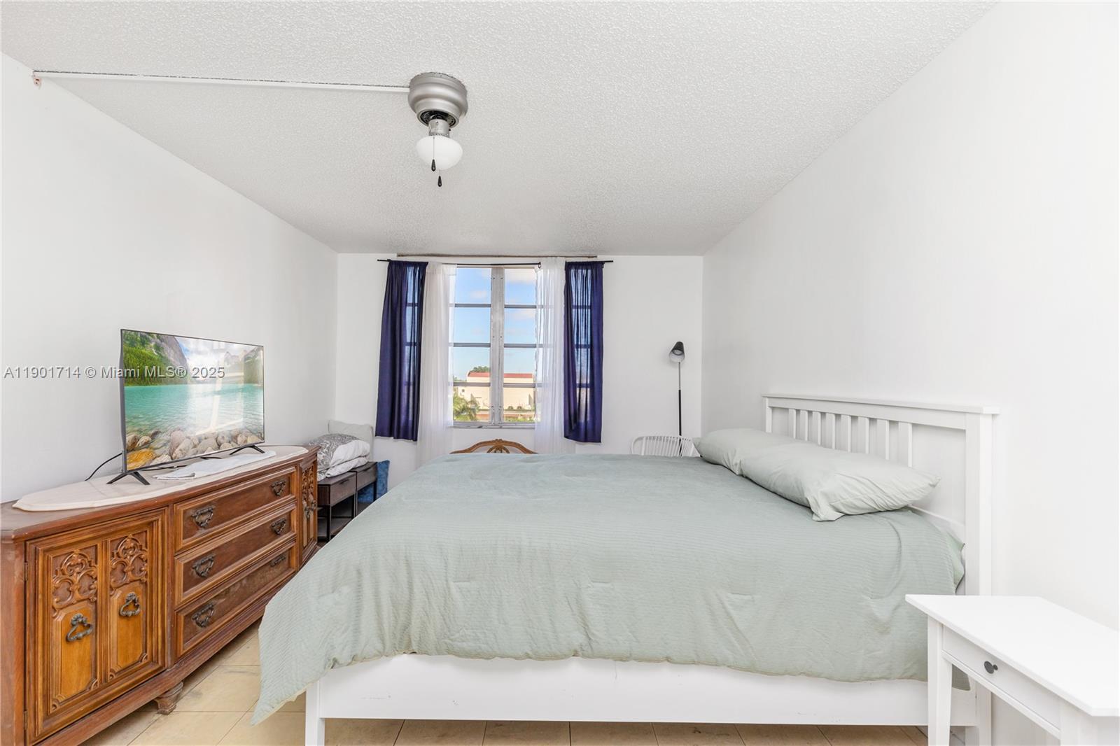 Homes for sale in Pembroke Pines, FL | 8900 Washington Blvd #404, Pembroke Pines, FL 33025 | MLS# A11901714