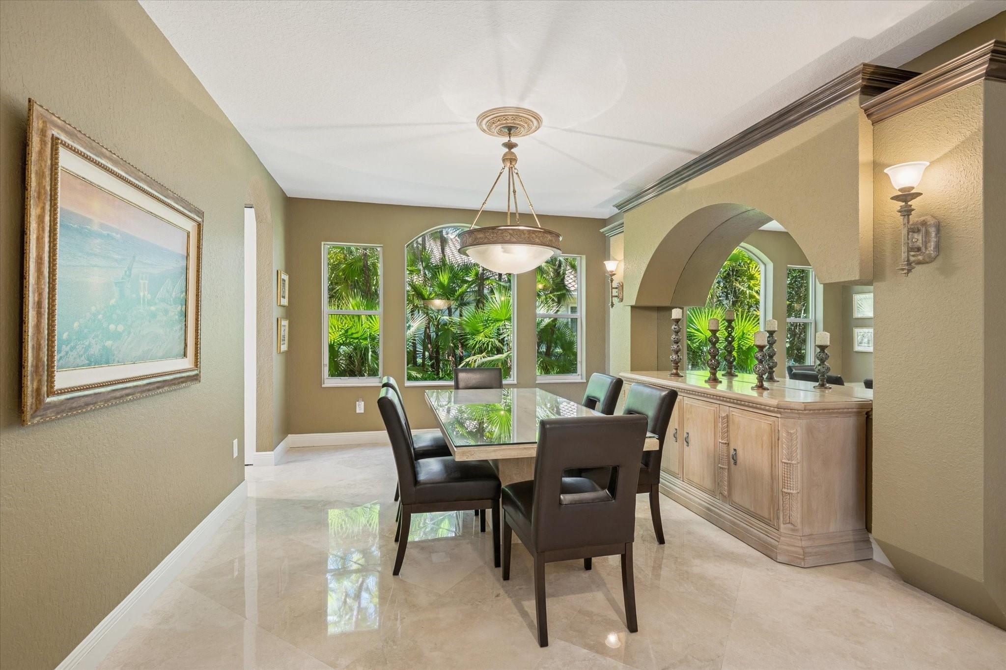 Homes for sale in Davie, FL | 10372 N Lake Vista Cir, Davie, FL 33328 | MLS# F10534294