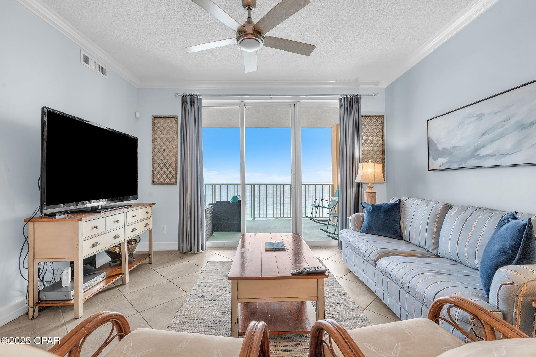 Image 11 For 17643 Front Beach  1605