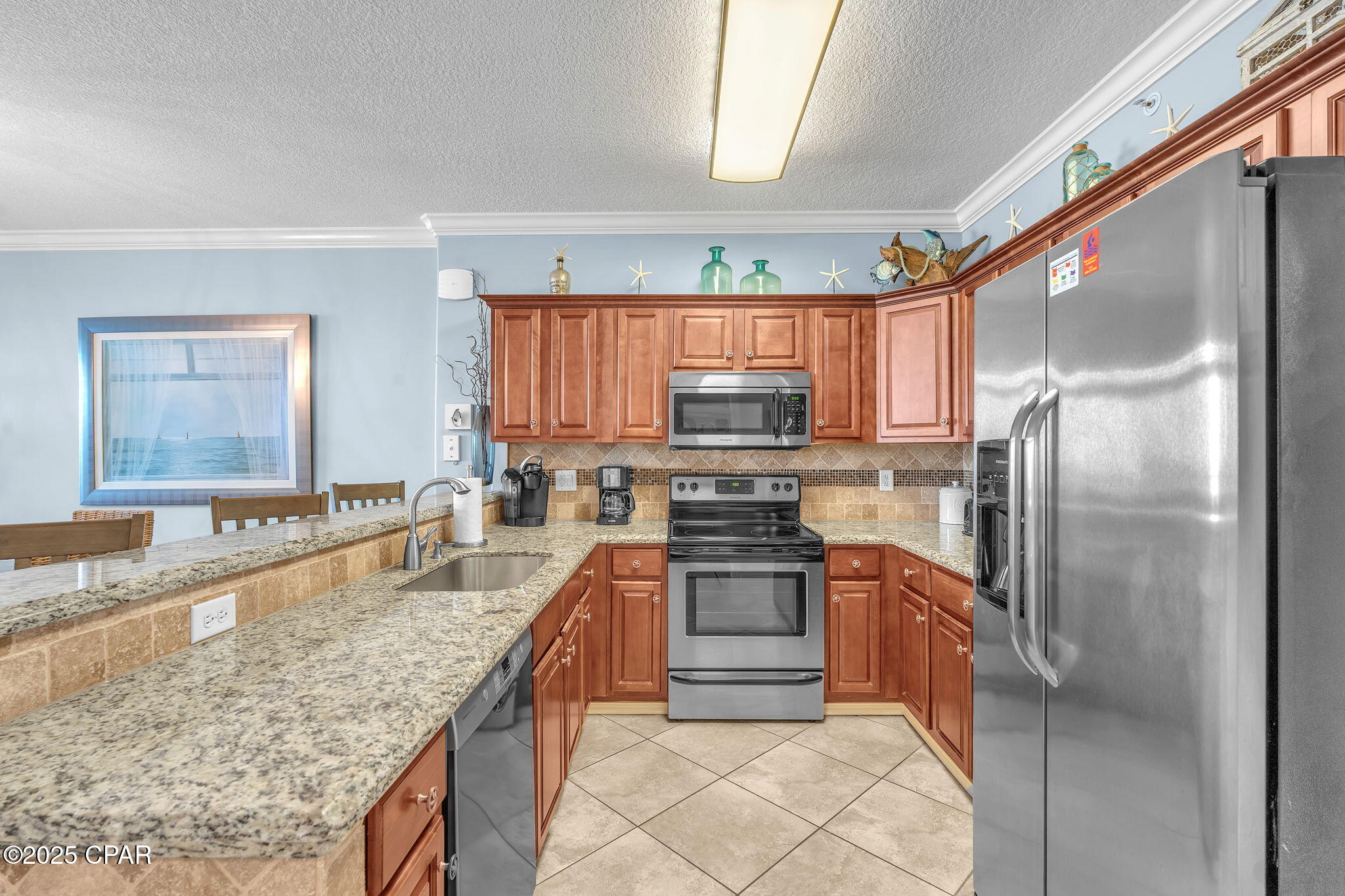 Image 4 For 17643 Front Beach  1605