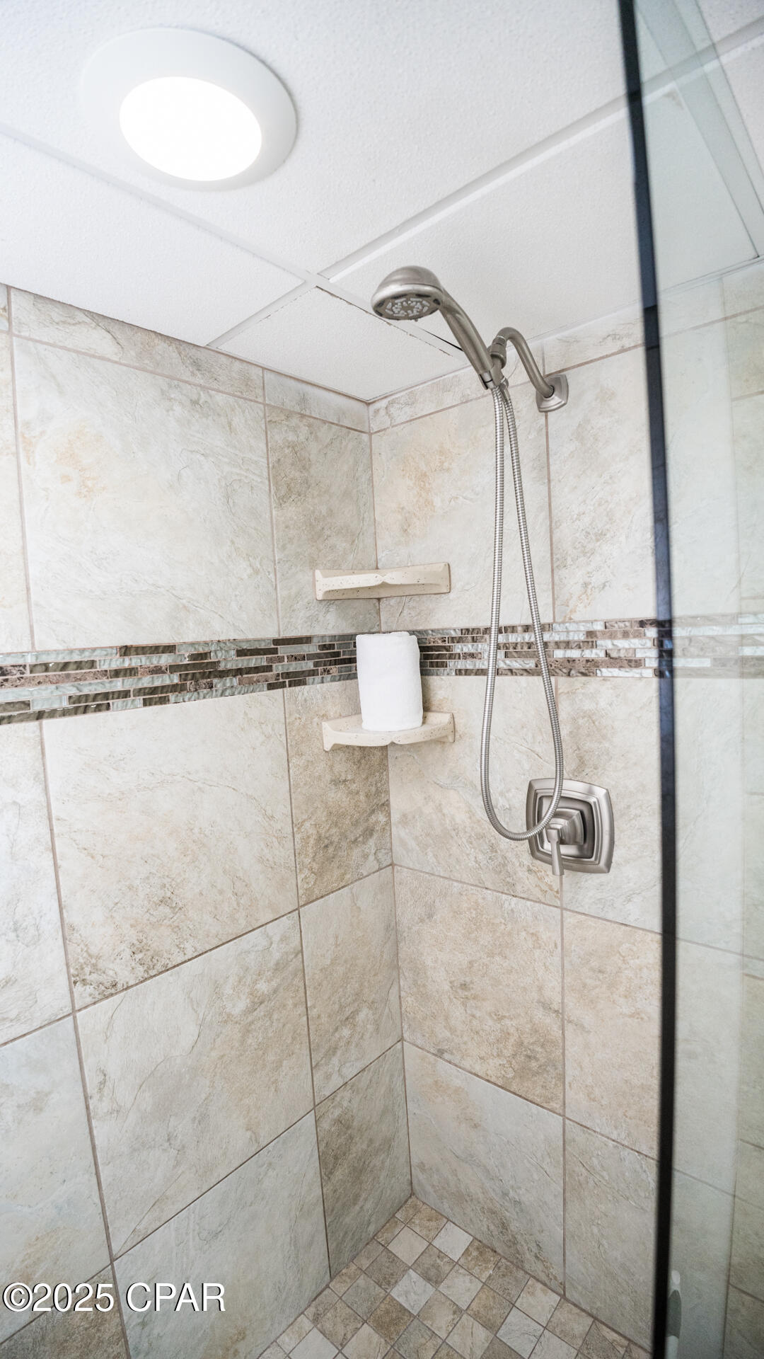 Image 21 For 14701 Front Beach Road 1831