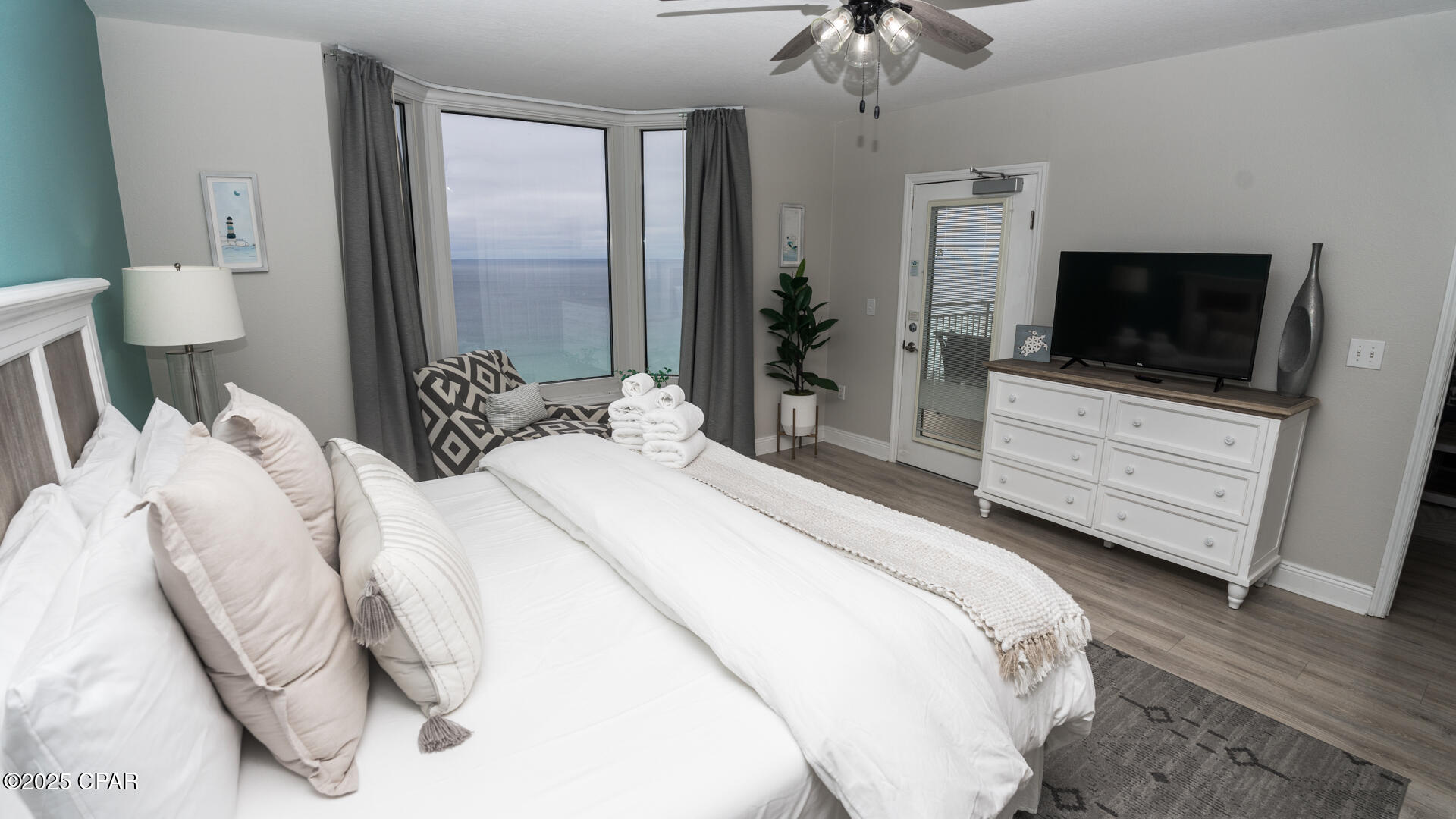 Image 30 For 14701 Front Beach Road 1831