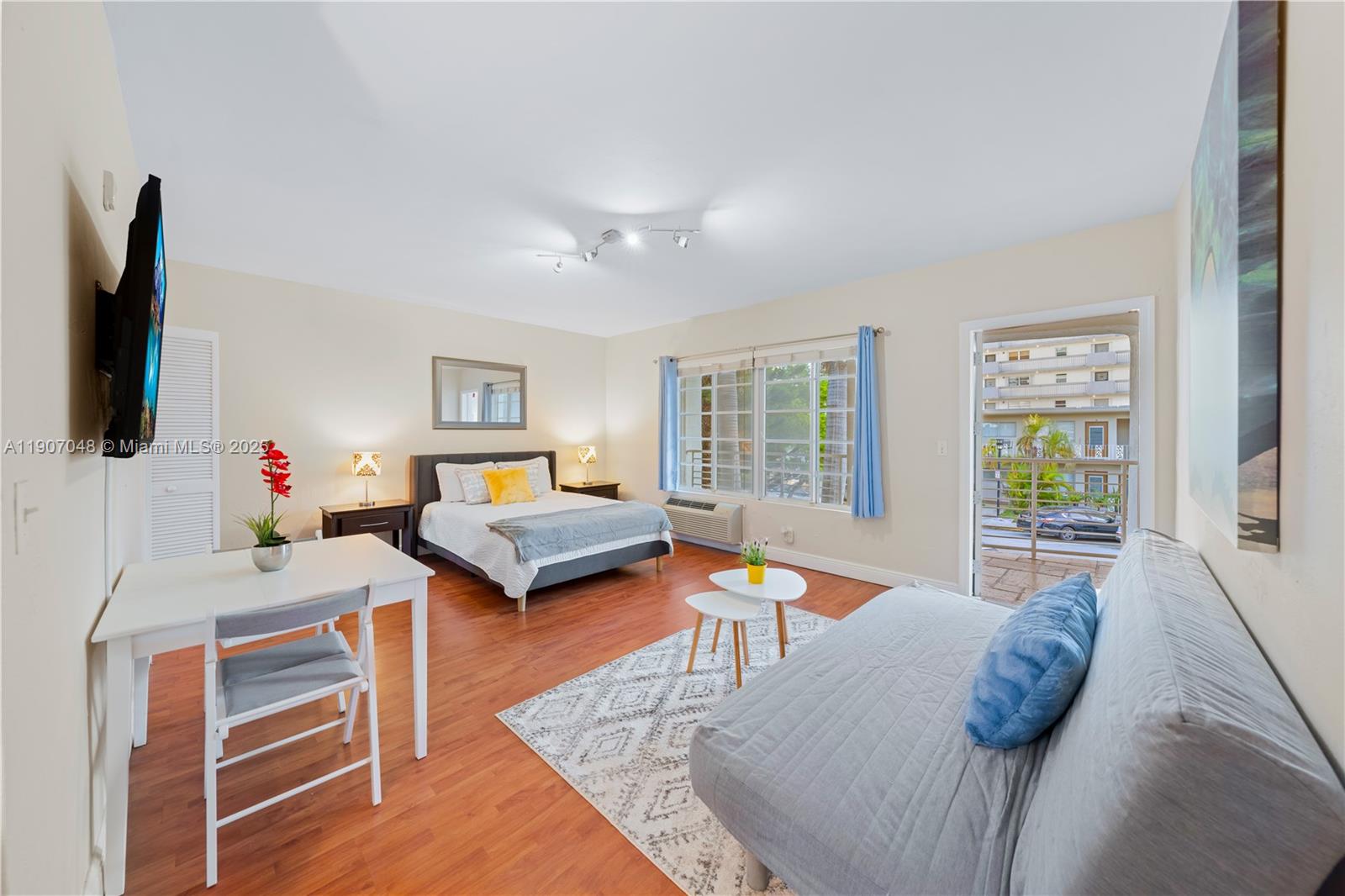 Ken Mae Garden Condo