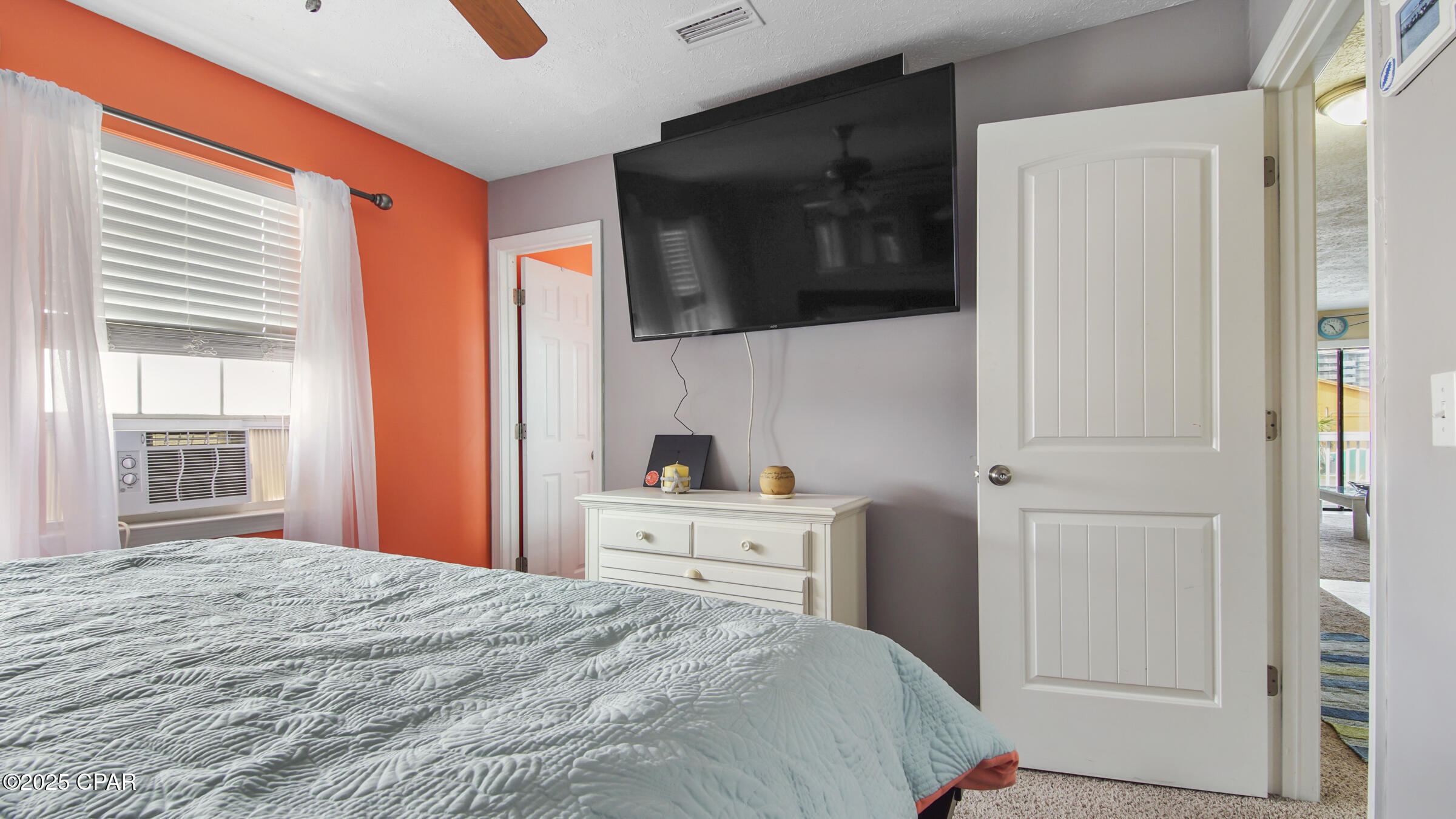 Image 17 For 6910 Beach Drive