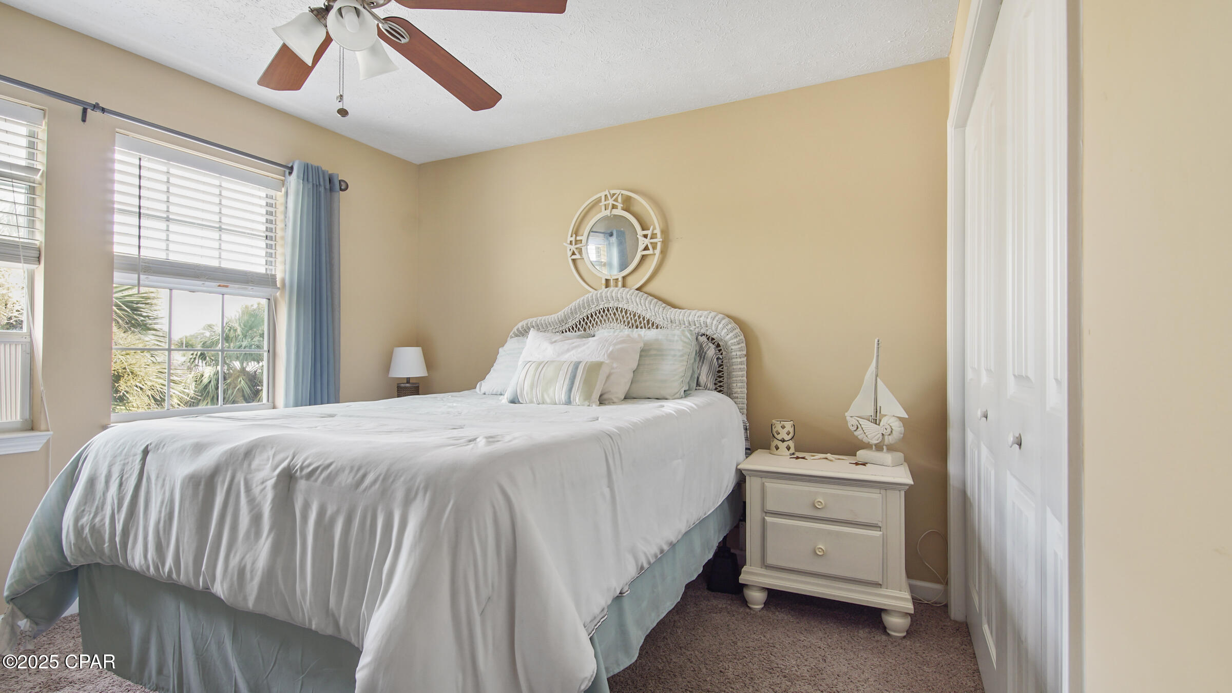 Image 21 For 6910 Beach Drive