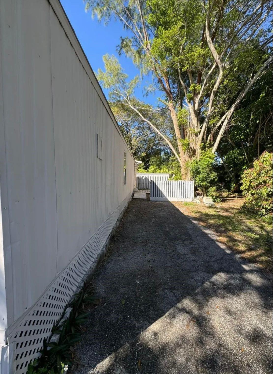 Homes for sale in Coconut Creek, FL | 6800 Nw 39 Ave, Coconut Creek, FL 33073 | MLS# F10534681