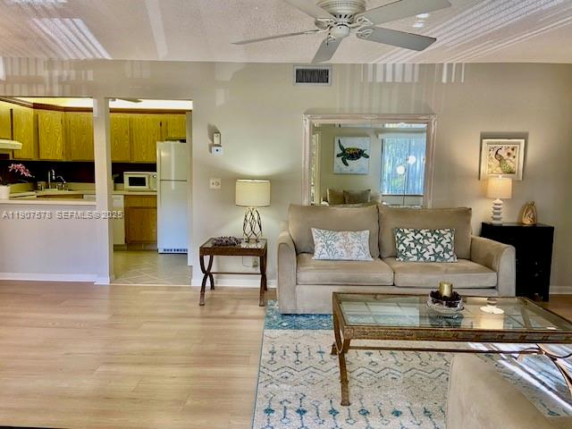 Pine Ridge South IV Condo