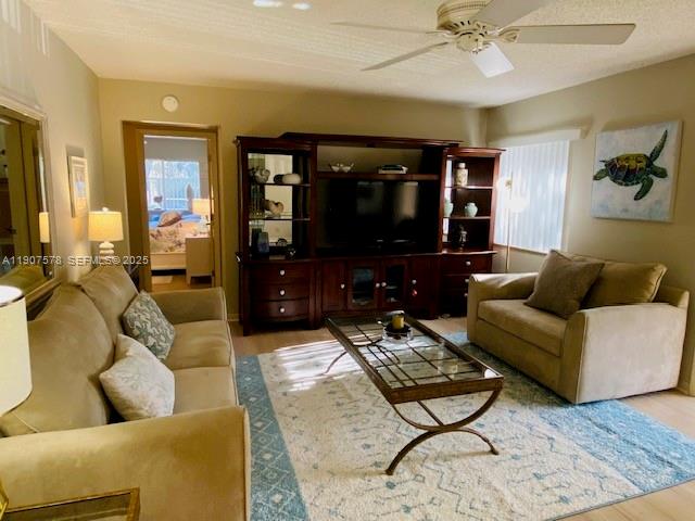 Homes for sale in Greenacres, FL | 442 Pine Glen Ln #D-2, Greenacres, FL 33463 | MLS# A11907578