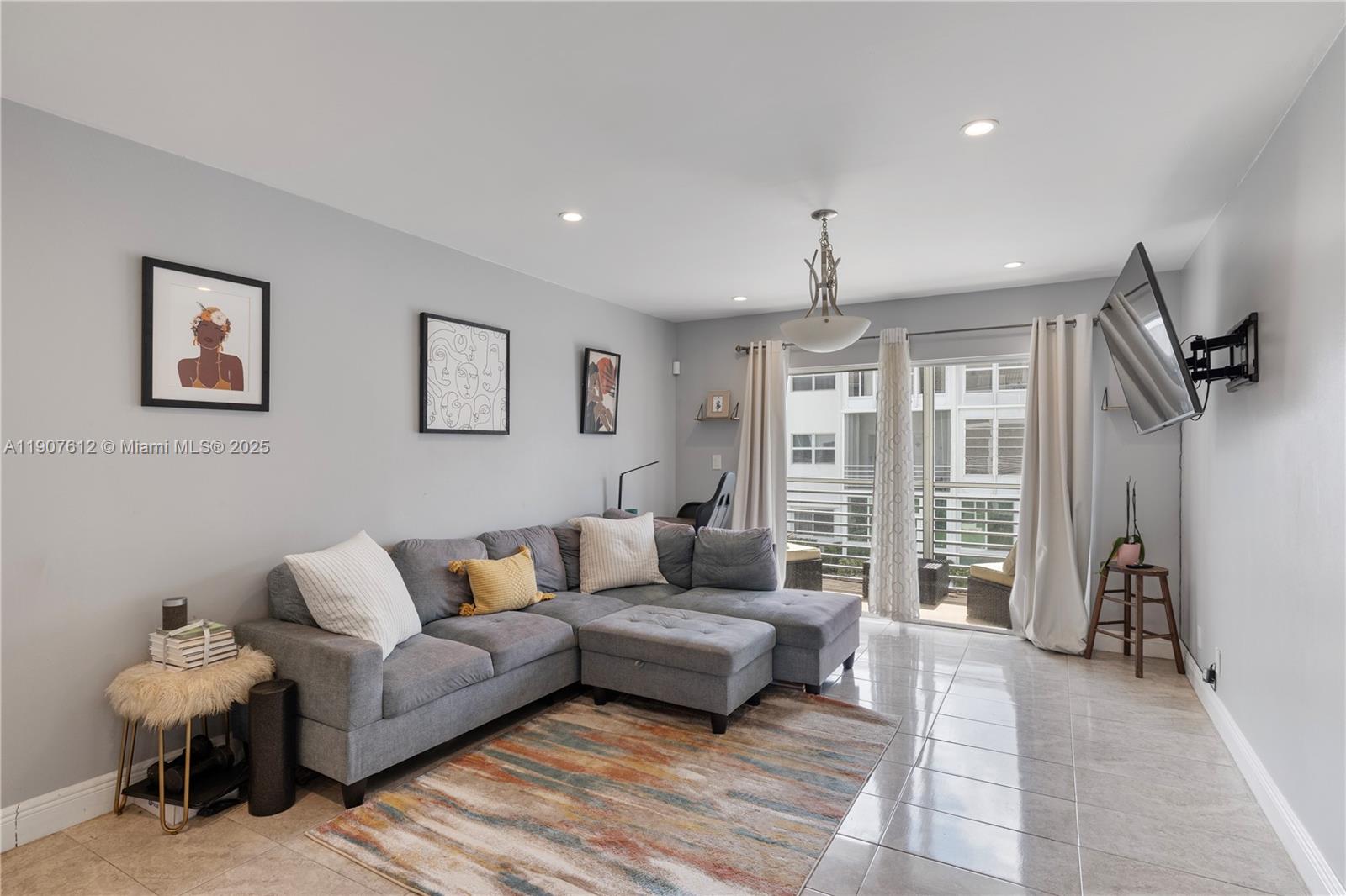 Homes for sale in Lauderdale By The Sea, FL | 1461 S Ocean Blvd #222, Lauderdale By The Sea, FL 33062 | MLS# A11907612