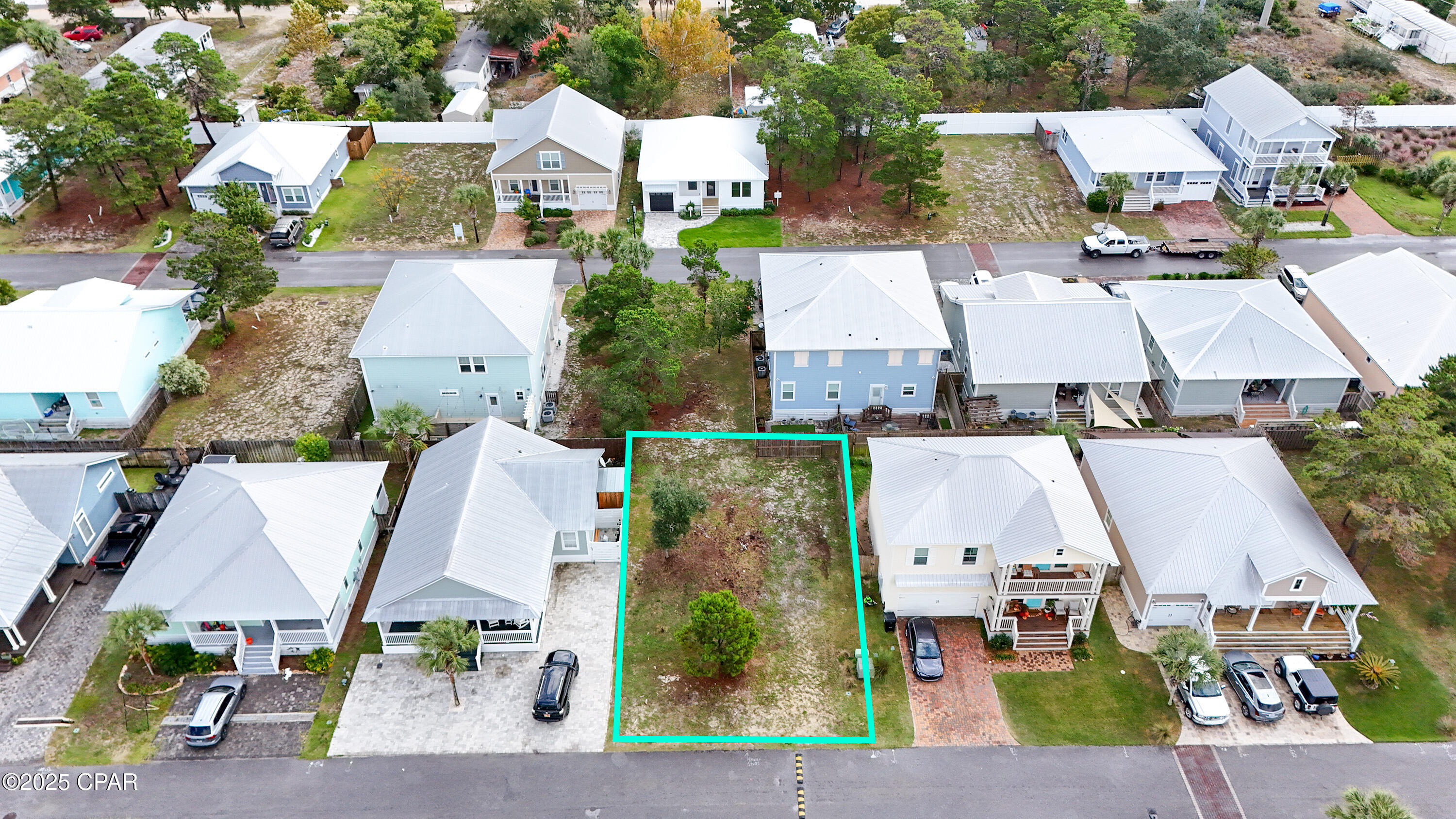 Image 14 For 422 Paradise Boulevard