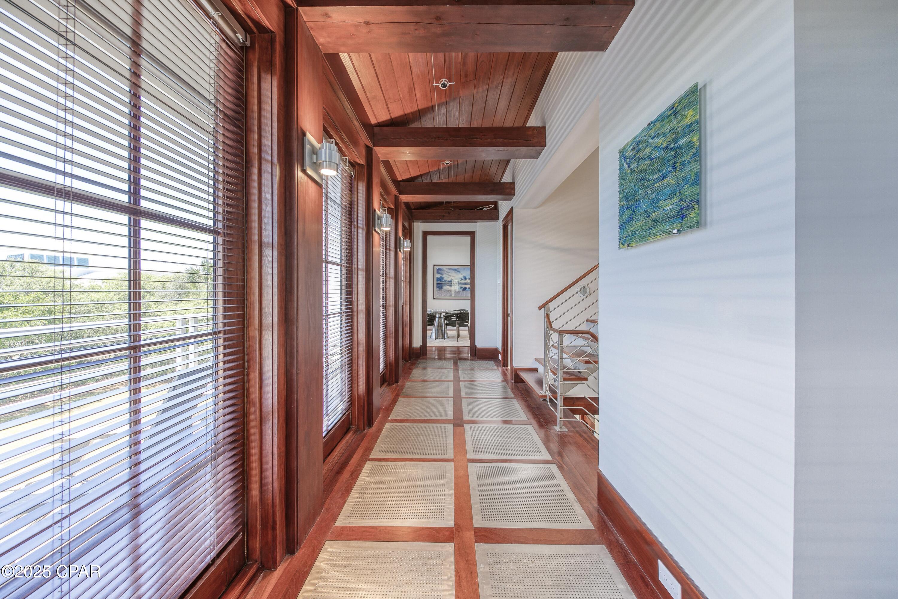 Image 19 For 210 Village Way