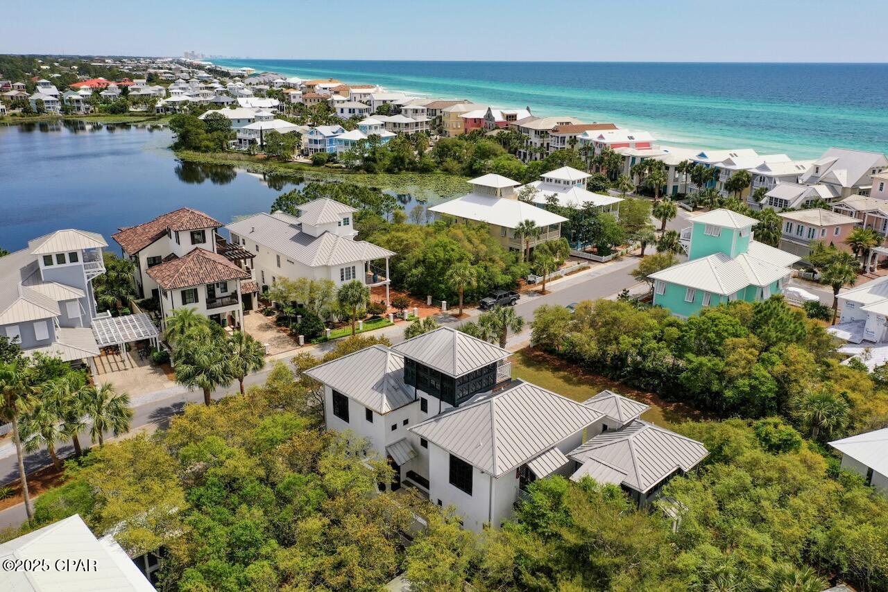 Listing photo id 43 for 210 Village Way