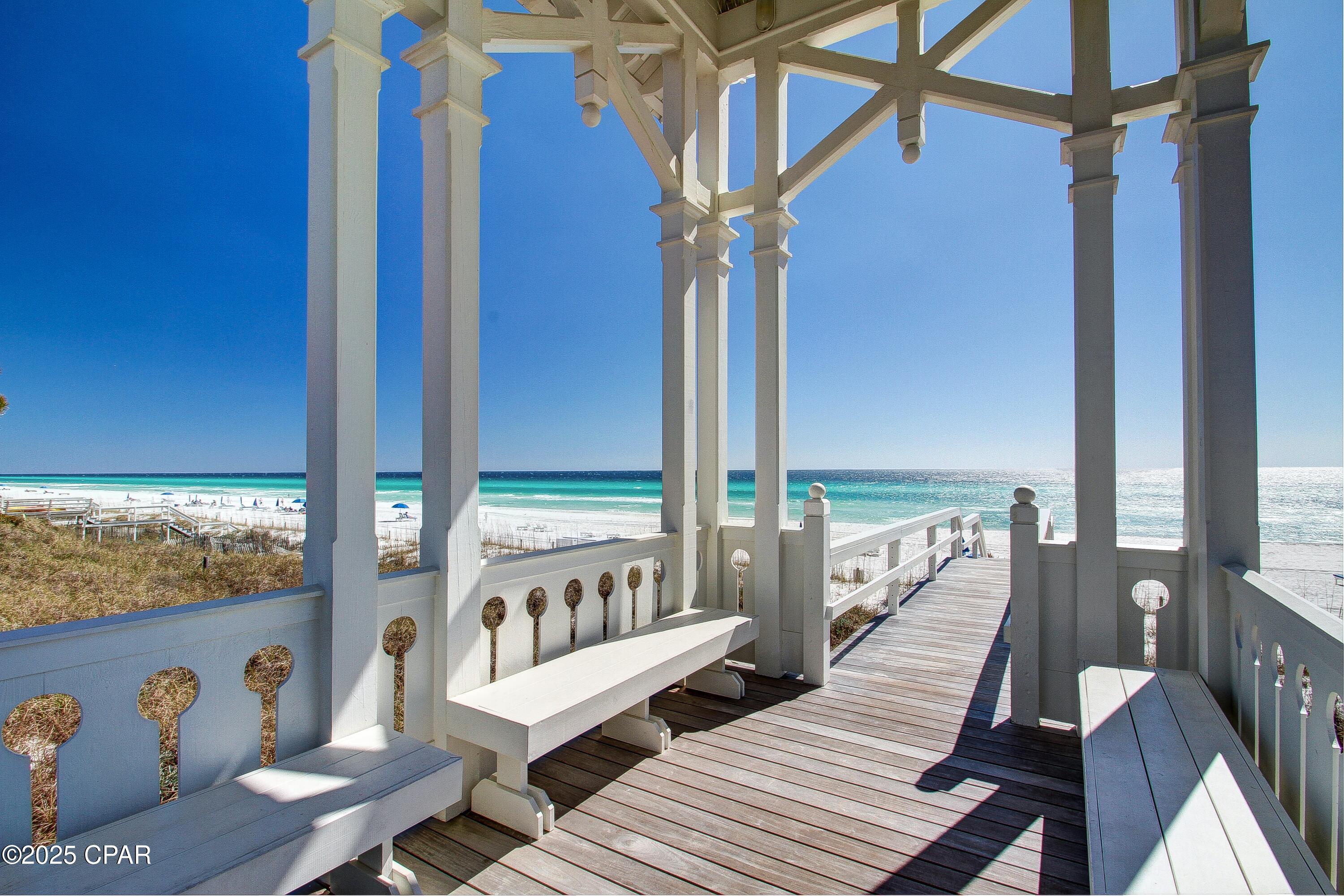 Listing photo id 47 for 210 Village Way